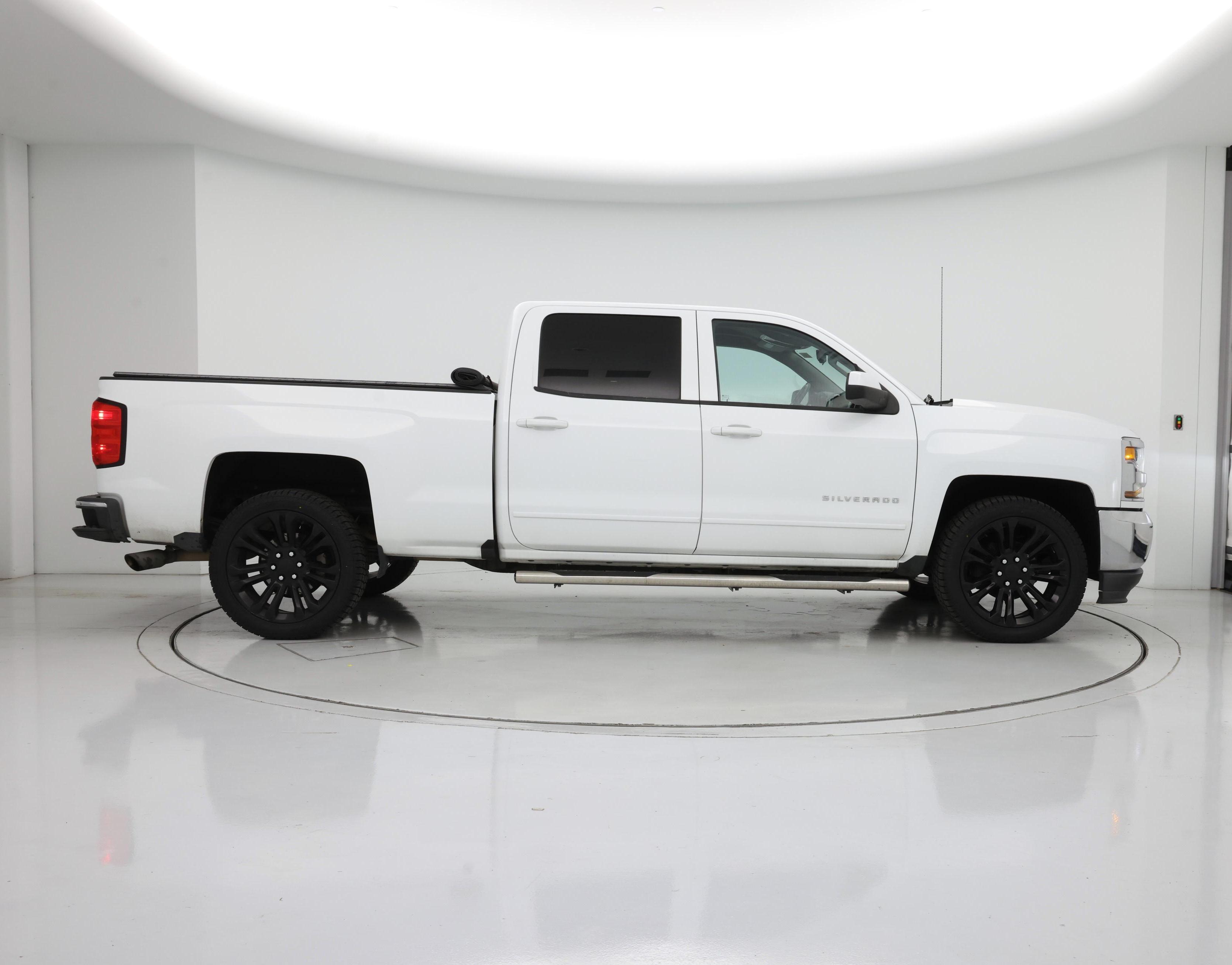 Thumbnail: 2017 Chevrolet Silverado 1500 - 7