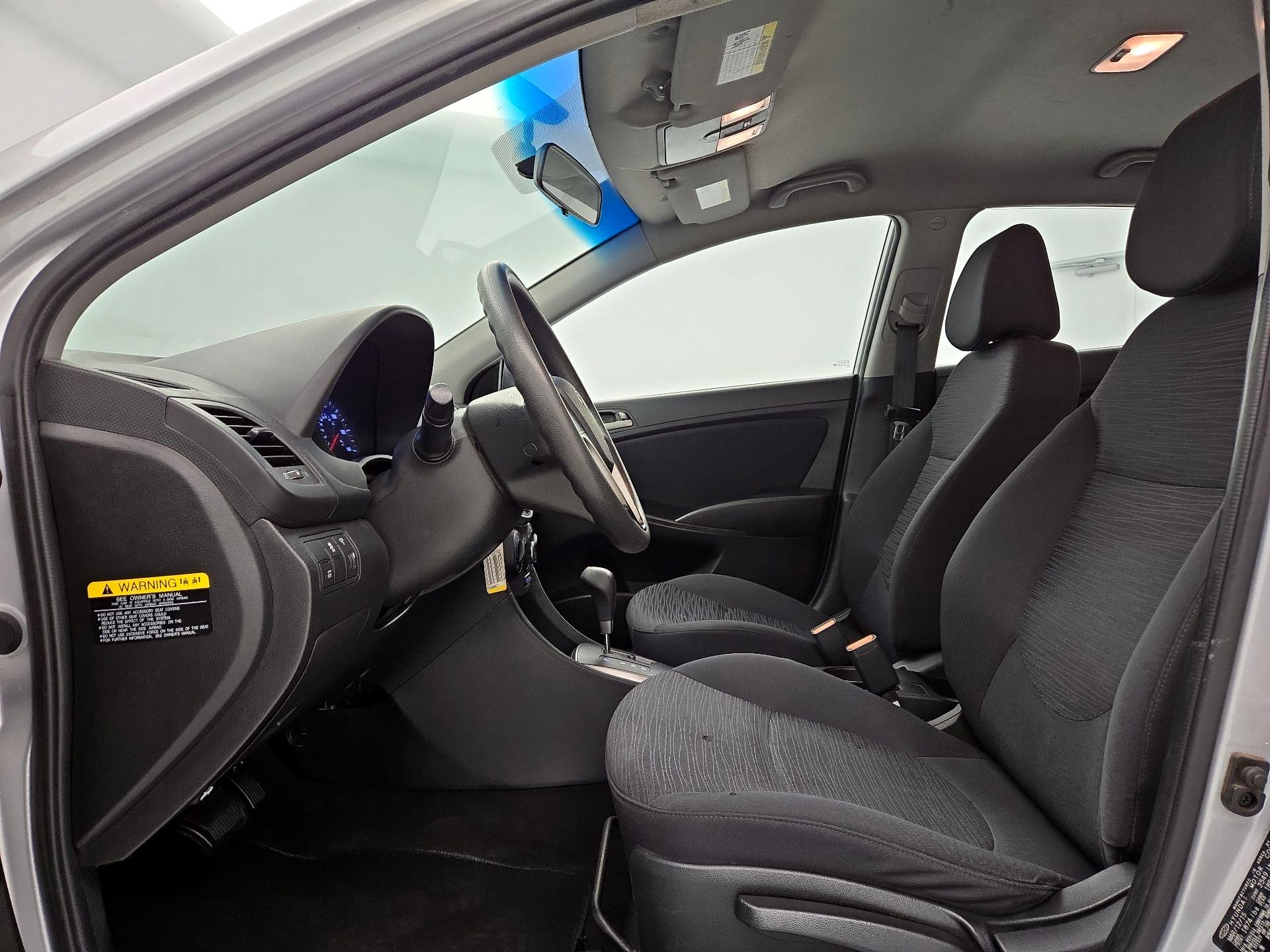 Thumbnail: 2015 Hyundai Accent - 11