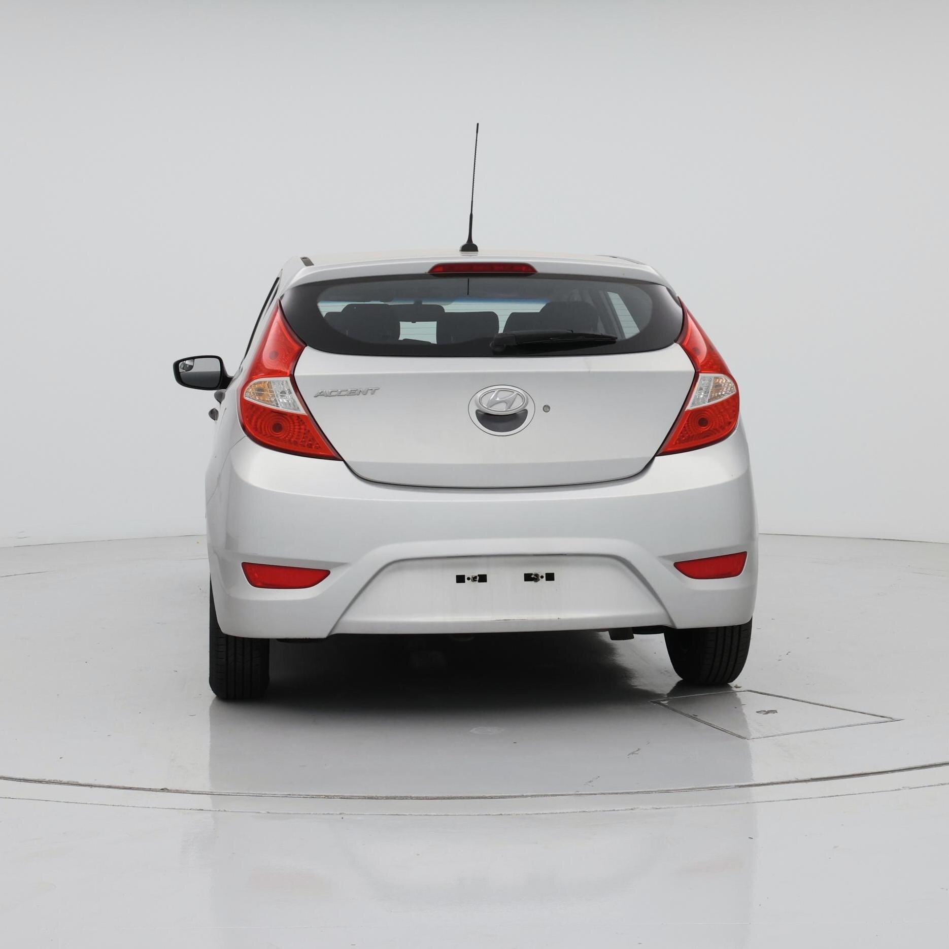 Thumbnail: 2015 Hyundai Accent - 6
