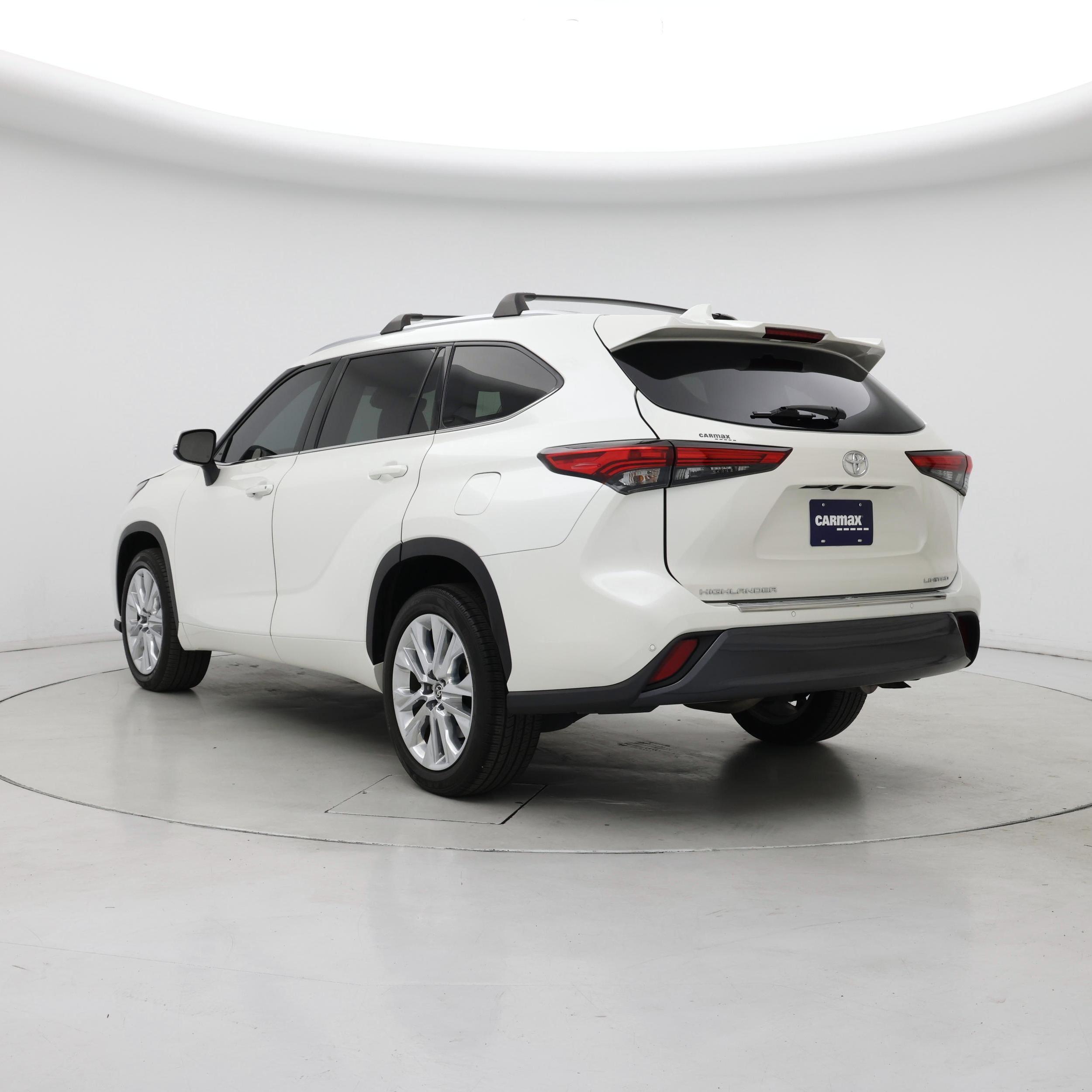 Thumbnail: 2021 Toyota Highlander - 2