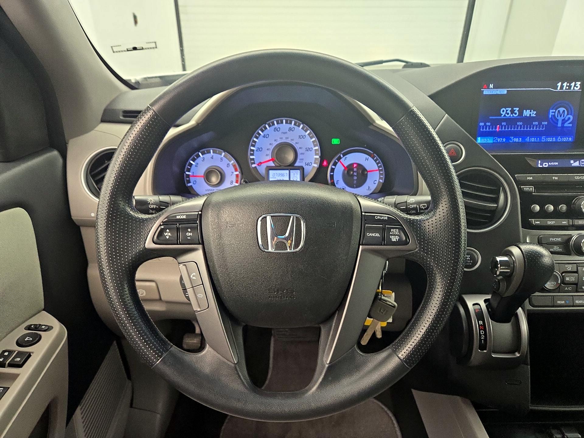 Thumbnail: 2015 Honda Pilot - 10
