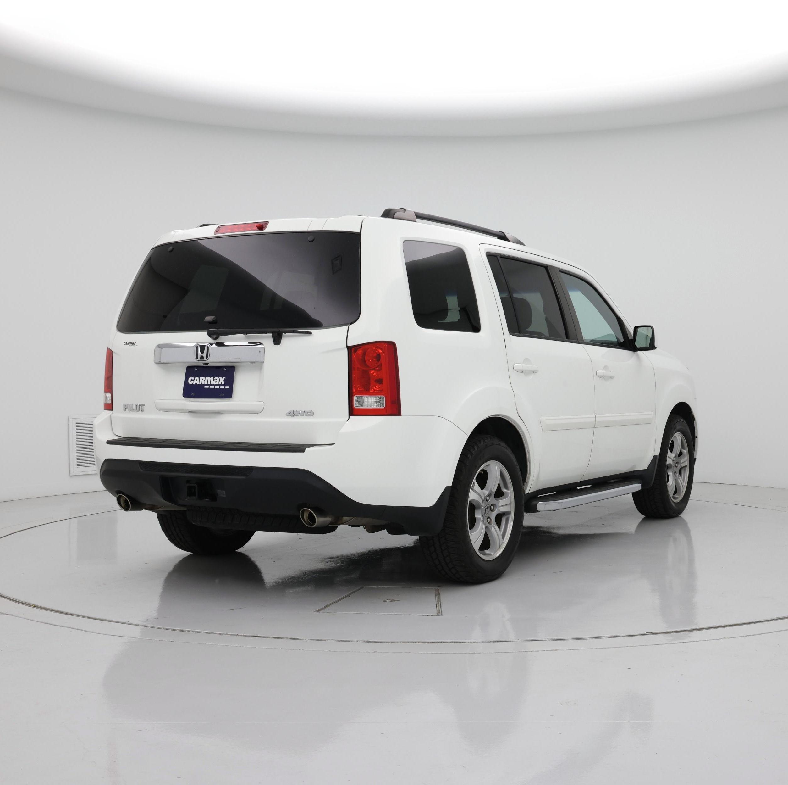 Thumbnail: 2015 Honda Pilot - 8