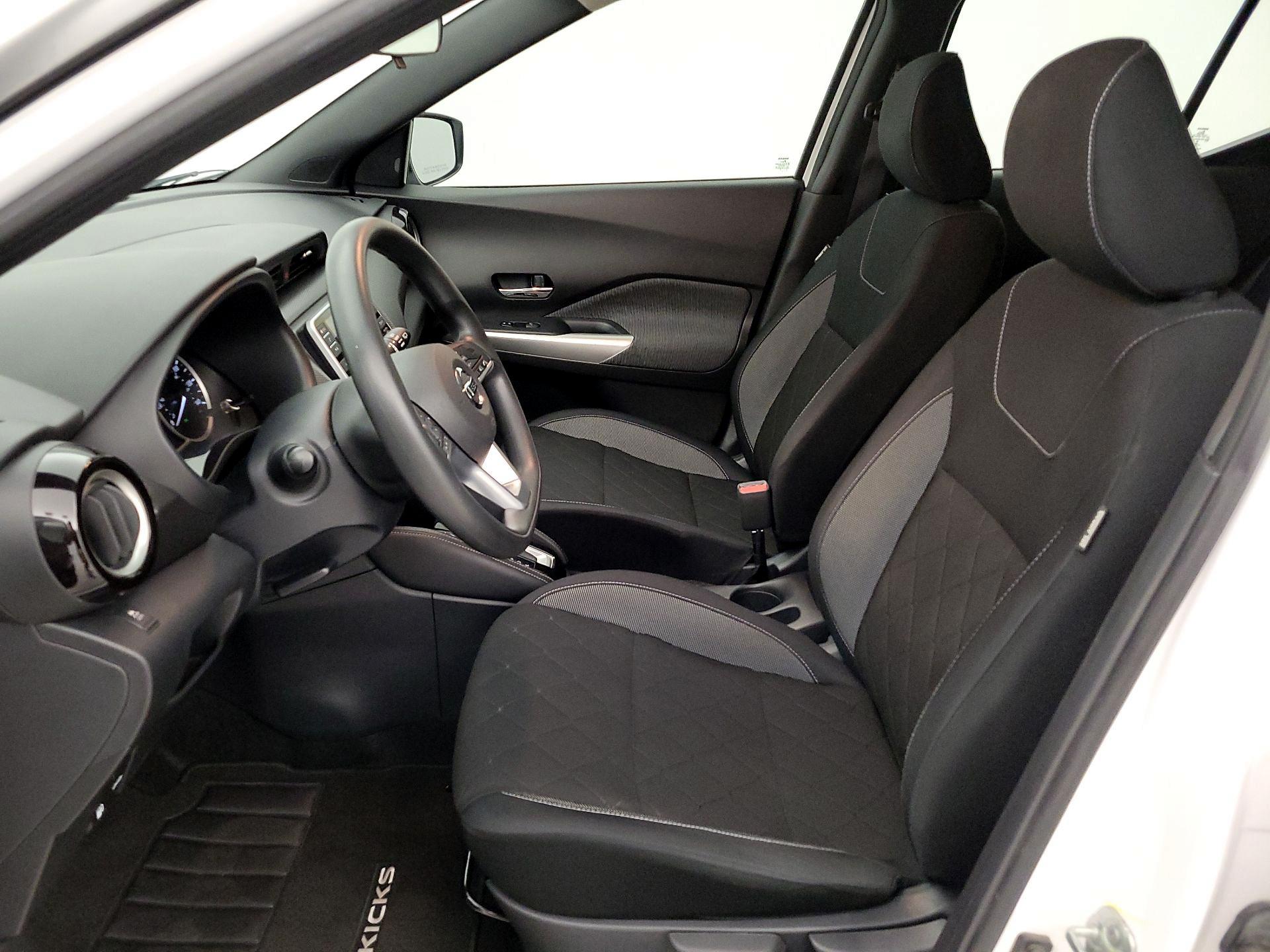 Thumbnail: 2019 Nissan Kicks - 11