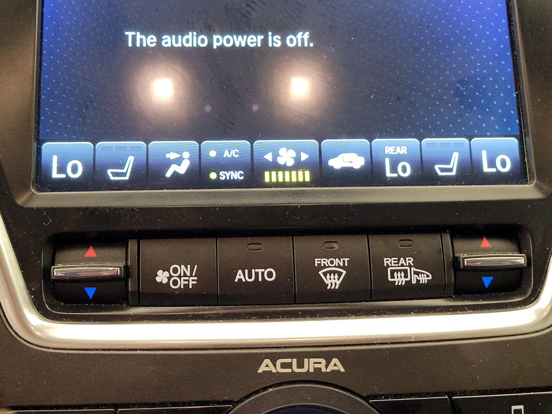 Thumbnail: 2020 Acura MDX - 17