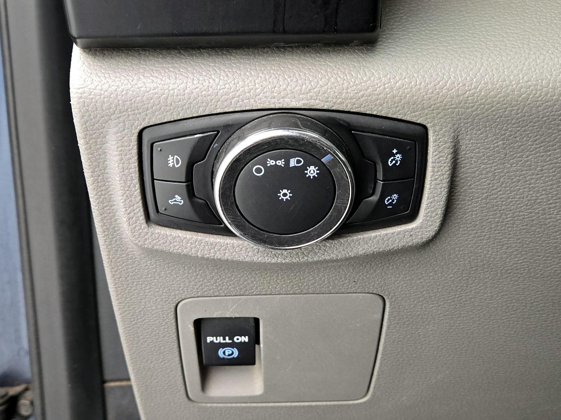 Thumbnail: 2018 Ford F-150 - 13