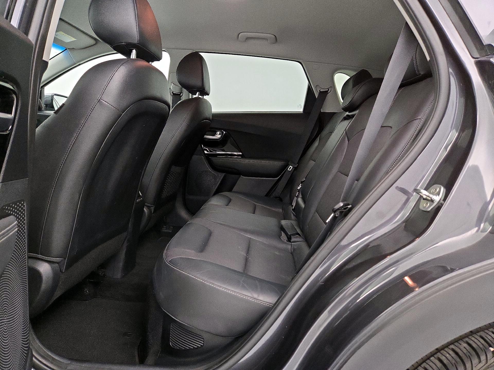 Thumbnail: 2018 Kia Niro - 20