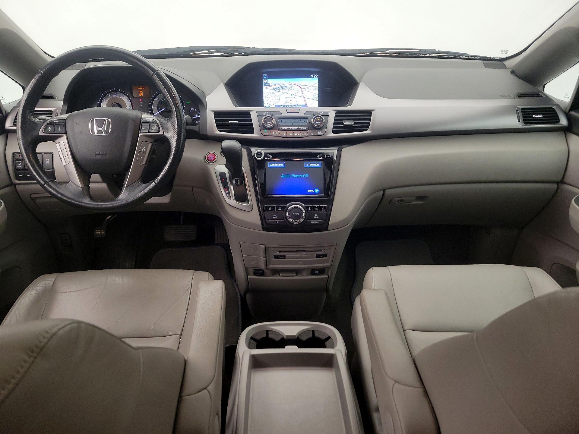 Thumbnail: 2015 Honda Odyssey - 9