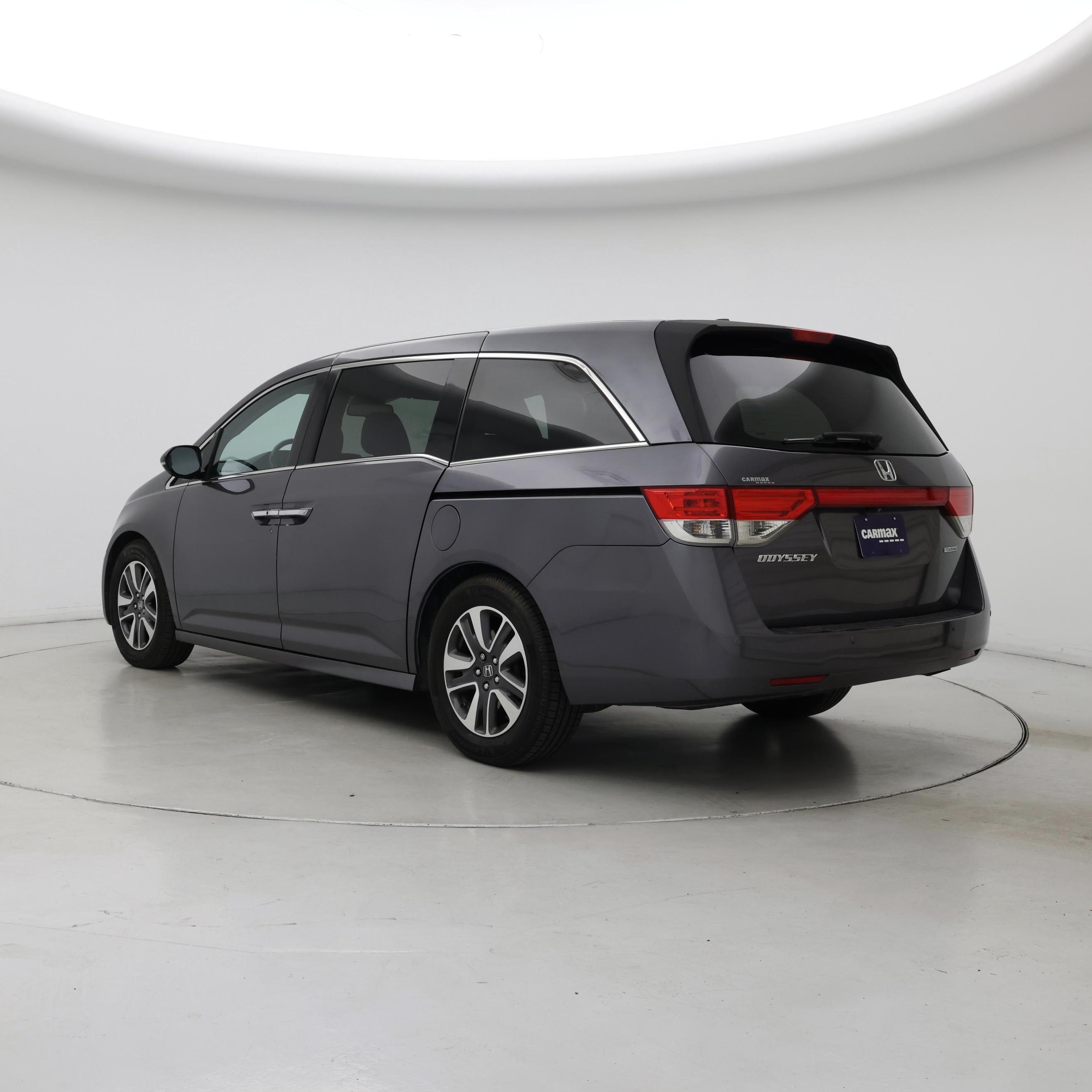 Thumbnail: 2015 Honda Odyssey - 2