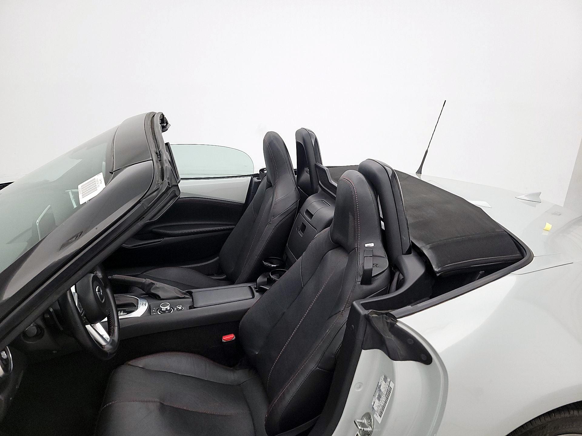 Thumbnail: 2016 Mazda MX-5 Miata - 19