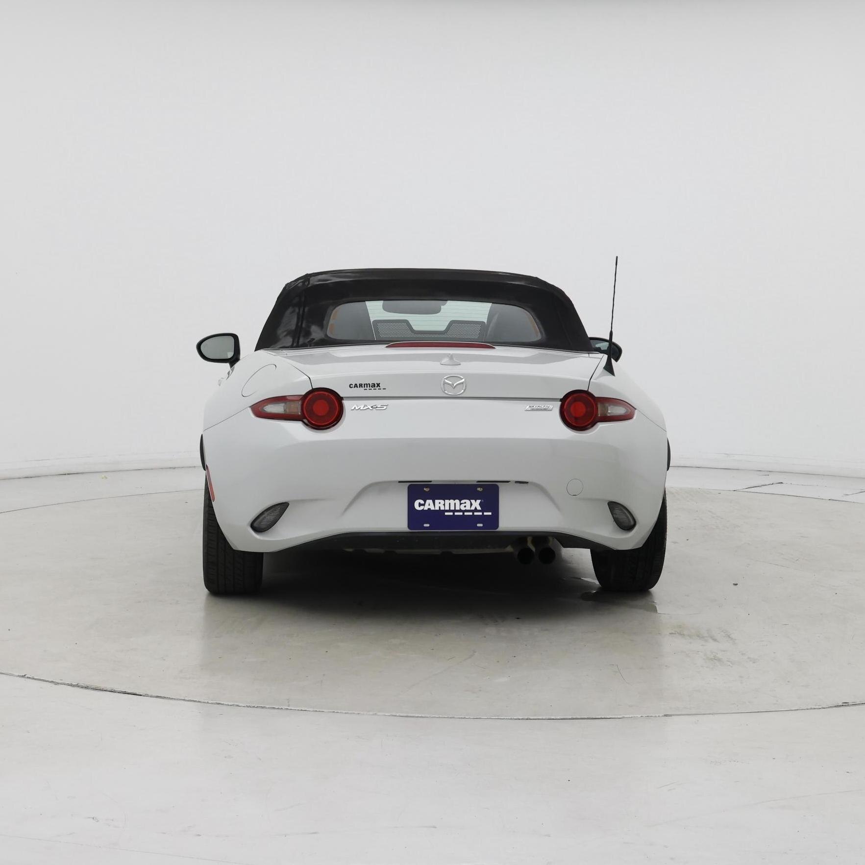 Thumbnail: 2016 Mazda MX-5 Miata - 6