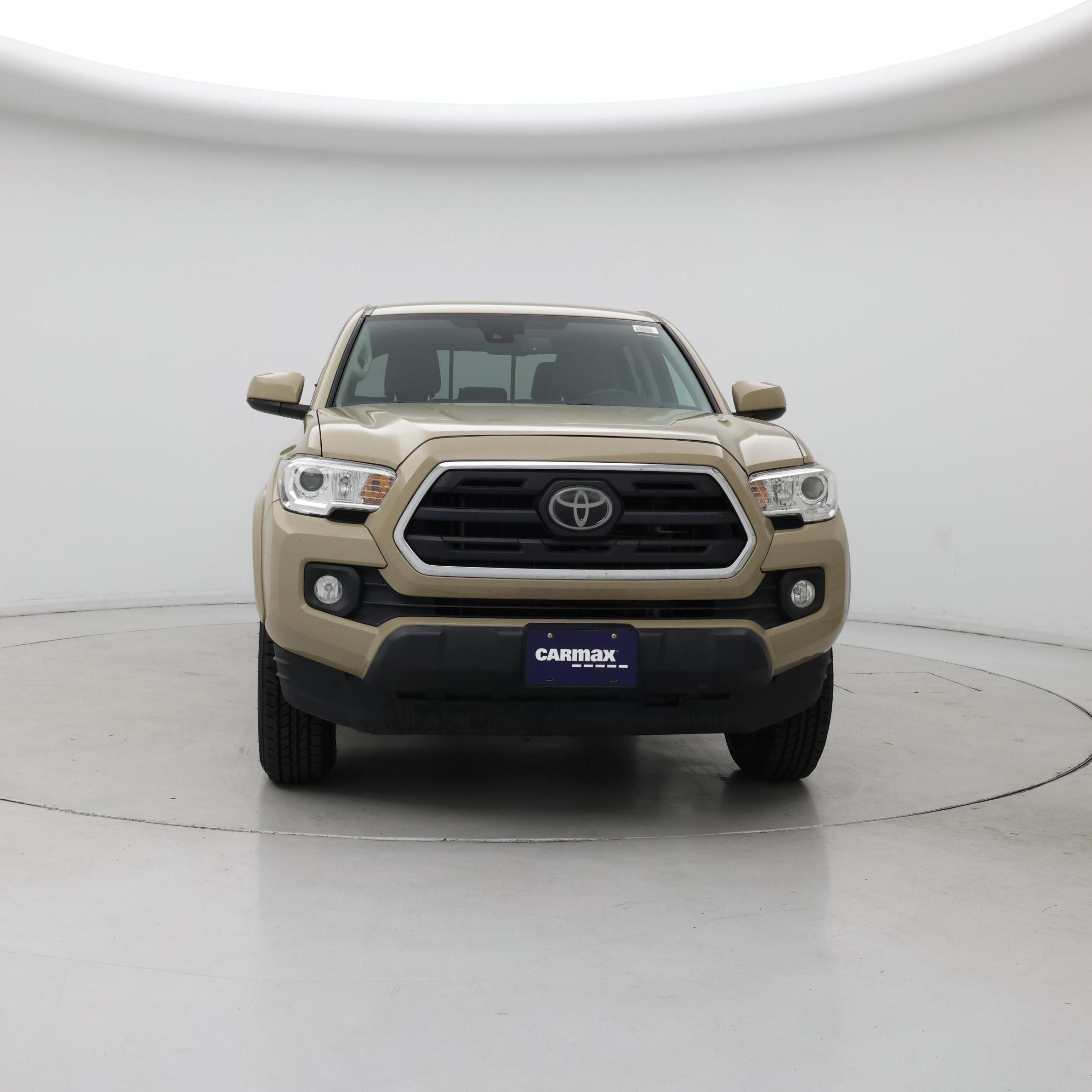 Thumbnail: 2019 Toyota Tacoma - 5