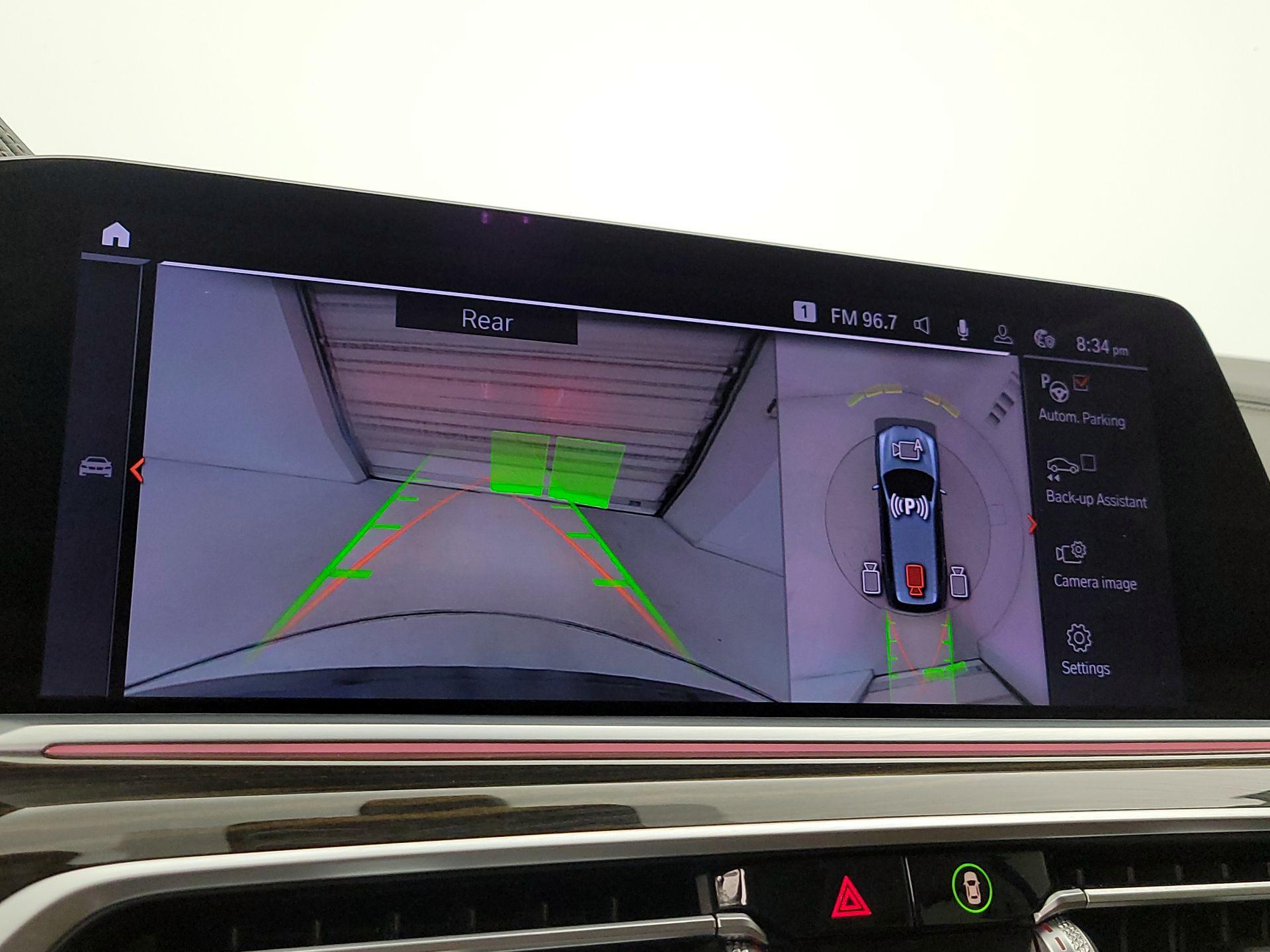 Thumbnail: 2020 BMW X7 - 15