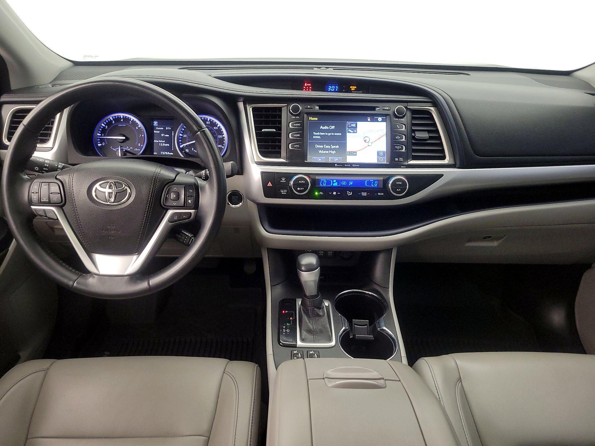 Thumbnail: 2018 Toyota Highlander - 9