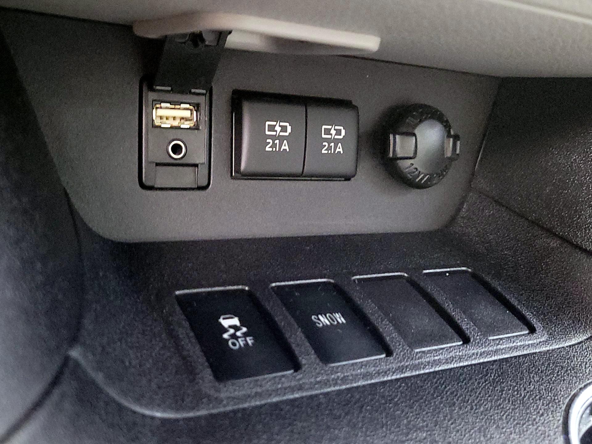 Thumbnail: 2018 Toyota Highlander - 19