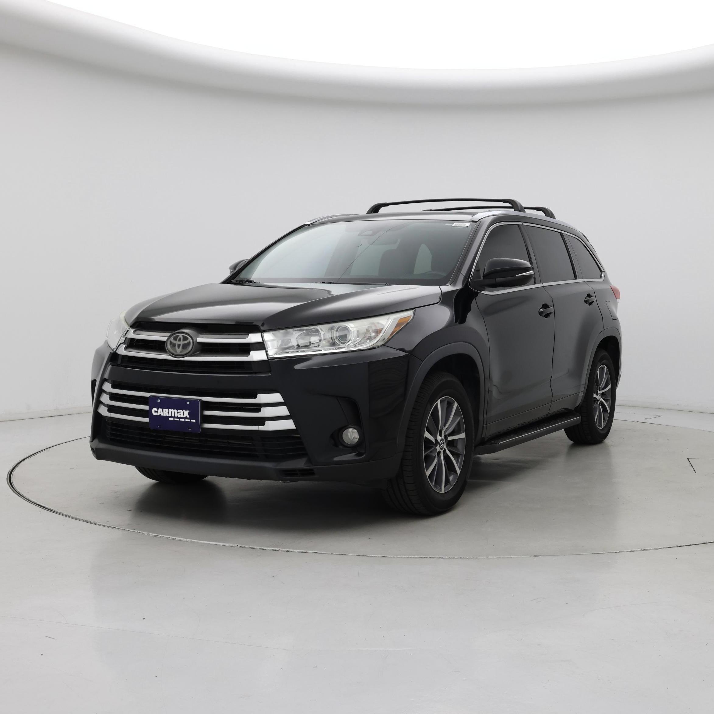 Thumbnail: 2018 Toyota Highlander - 4