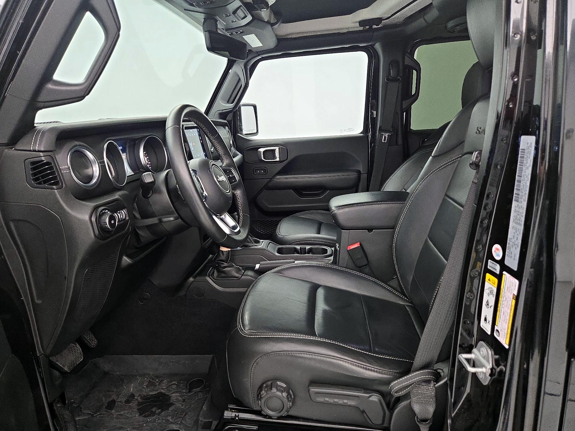 Thumbnail: 2018 Jeep Wrangler - 11