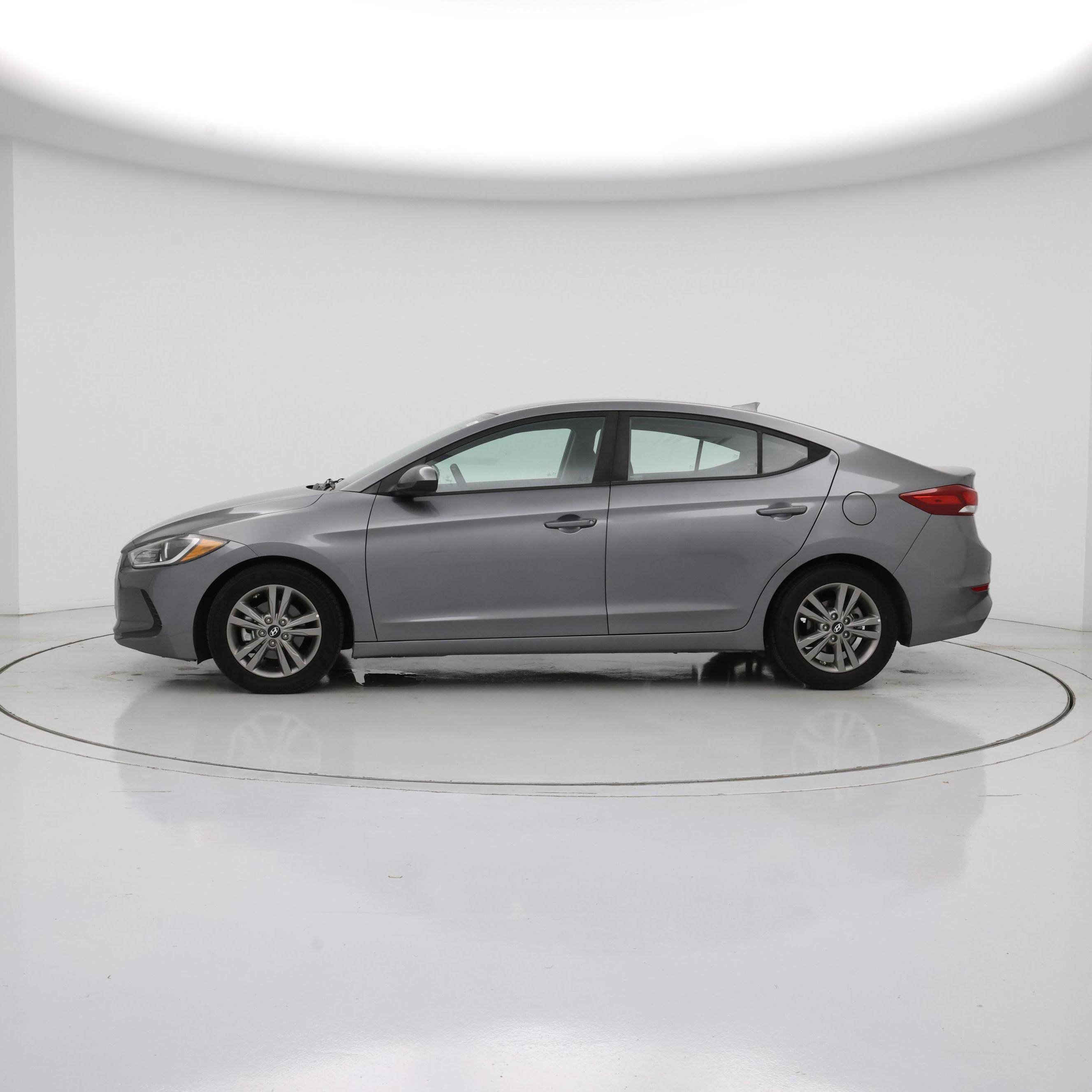 Thumbnail: 2018 Hyundai Elantra - 3