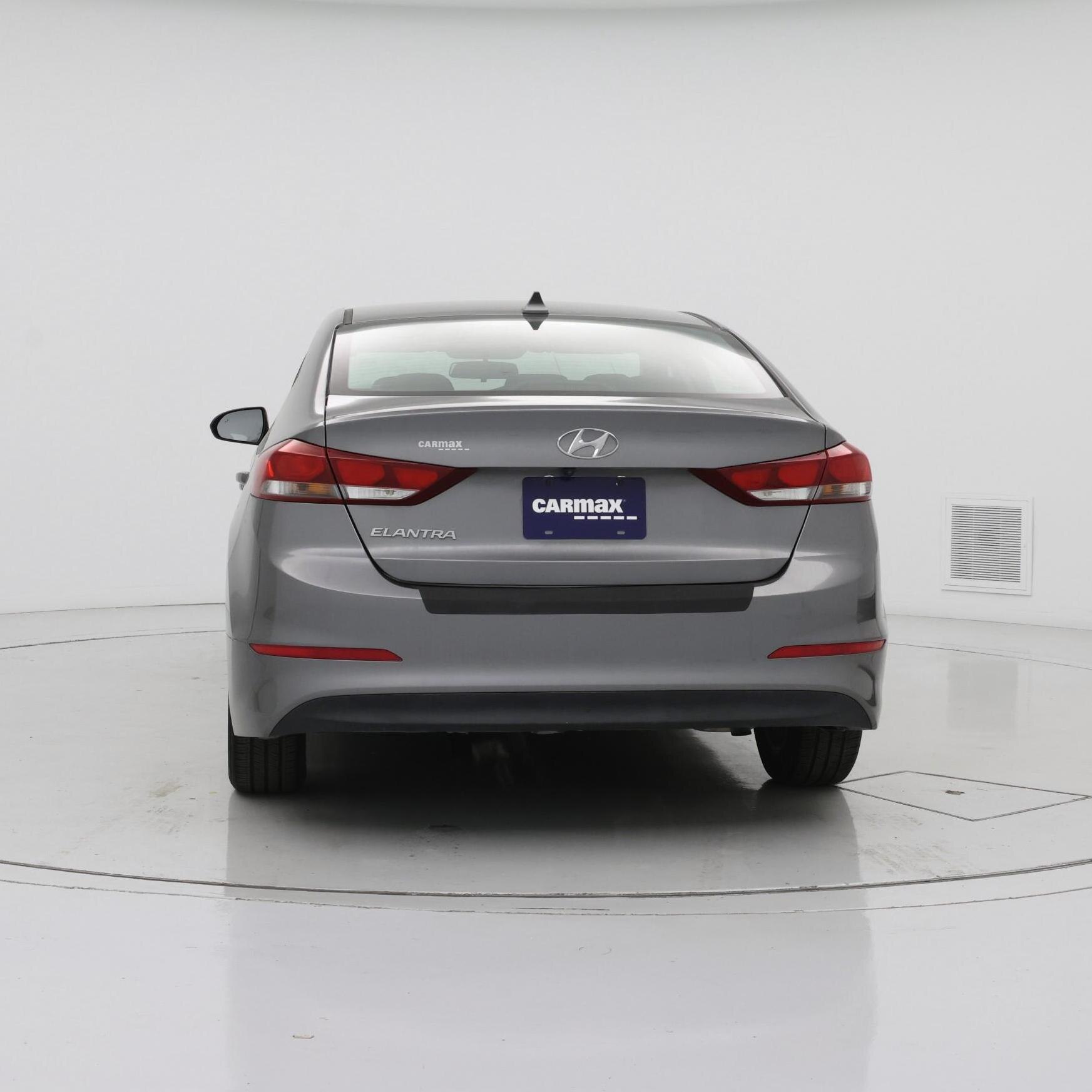 Thumbnail: 2018 Hyundai Elantra - 6