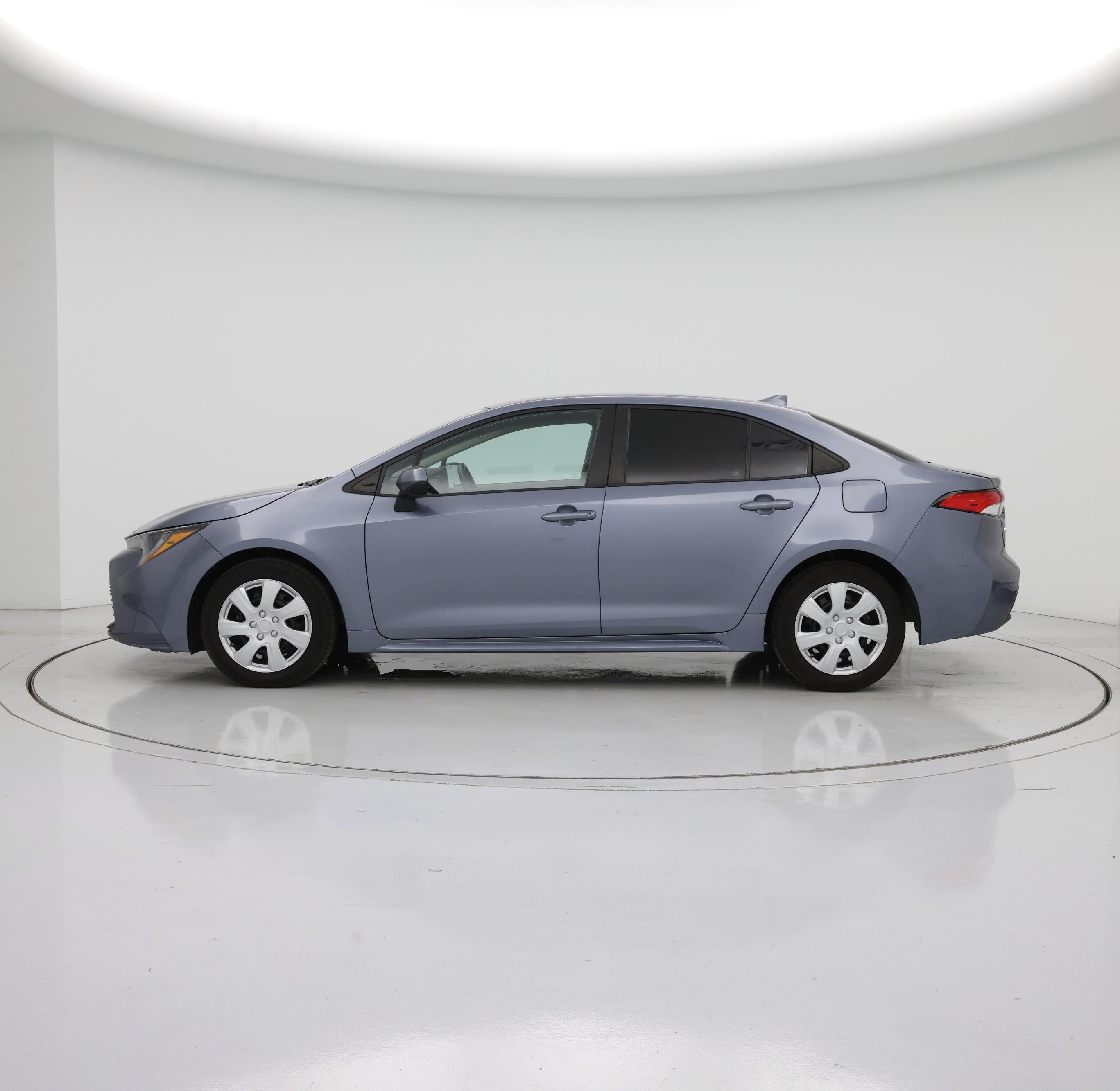 Thumbnail: 2023 Toyota Corolla - 3