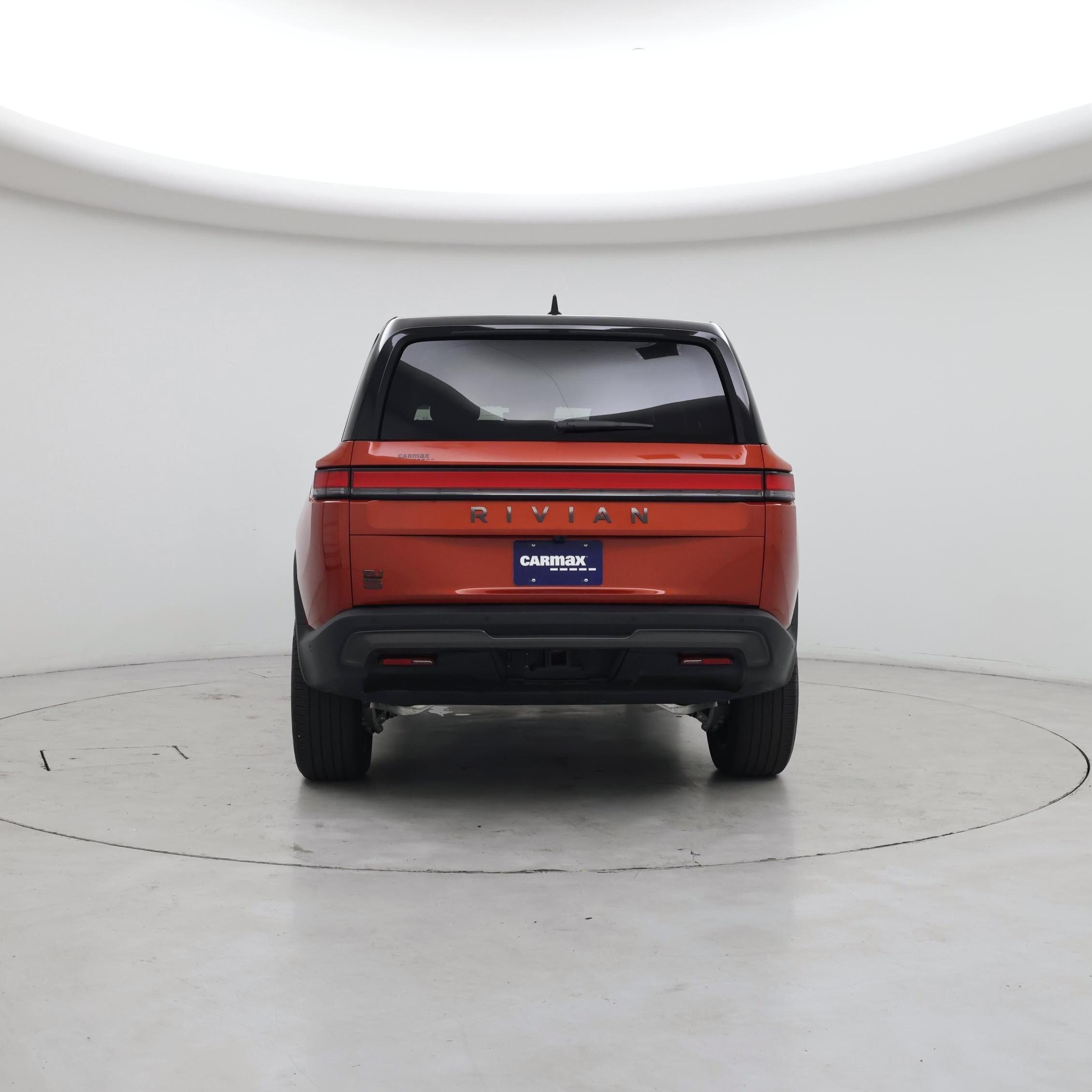 Thumbnail: 2025 Rivian R1S - 6