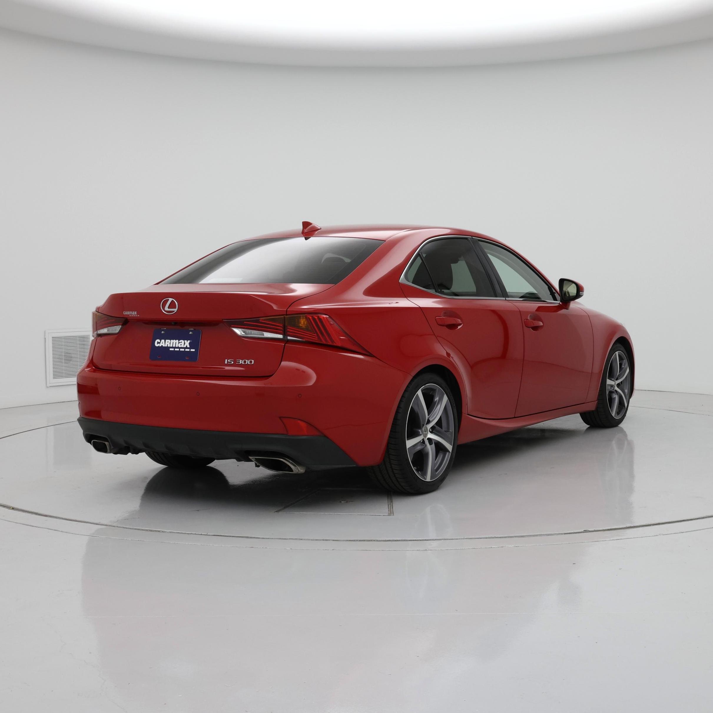 Thumbnail: 2019 Lexus IS - 8