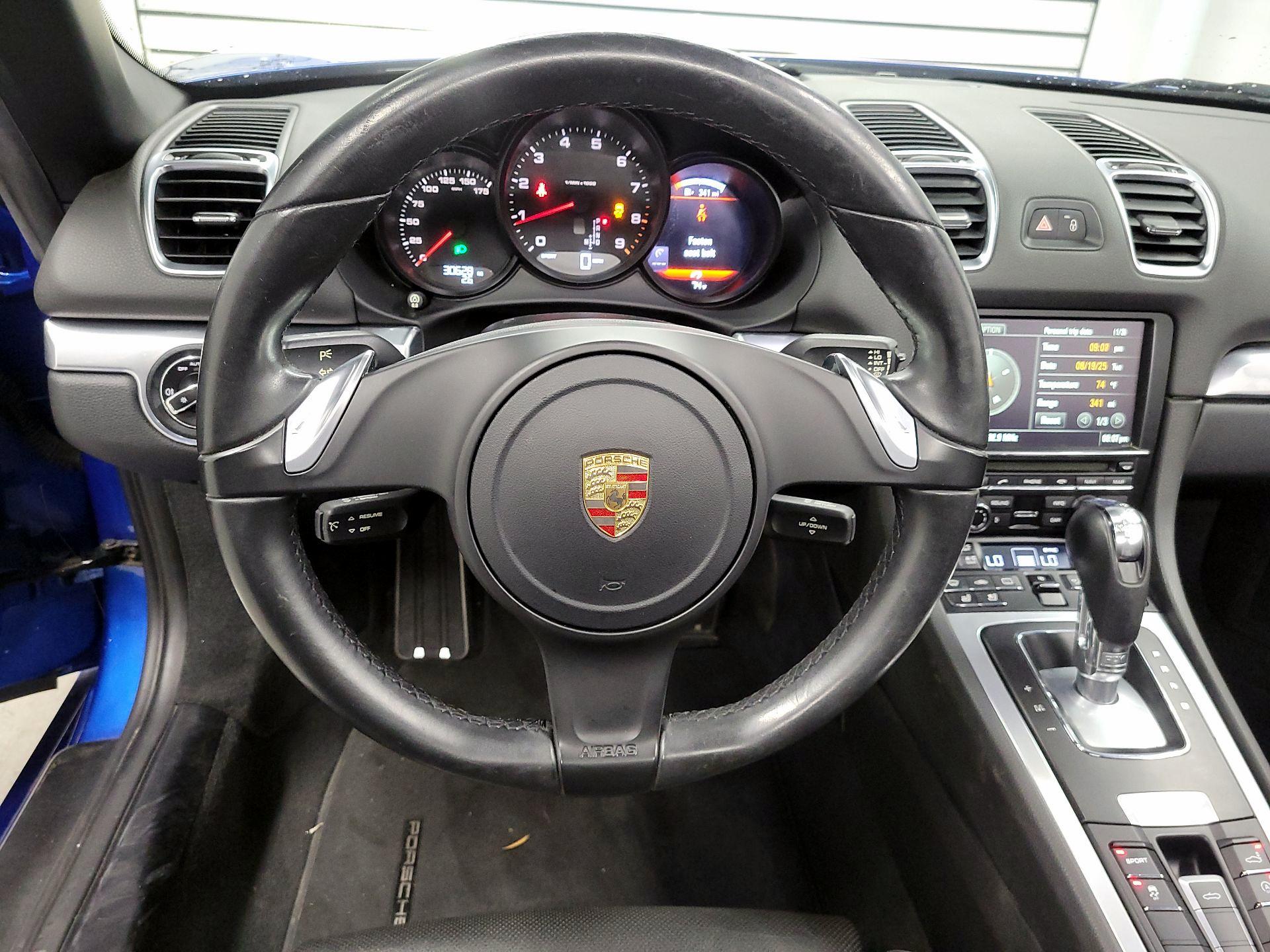 Thumbnail: 2015 Porsche Boxster - 10