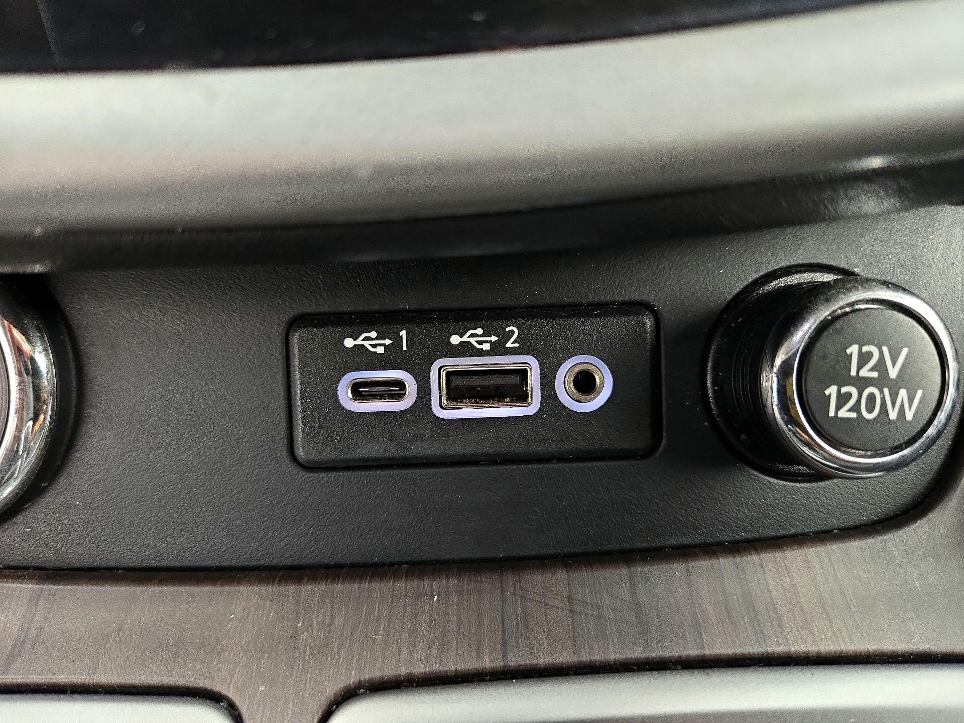 Thumbnail: 2020 Nissan Murano - 19