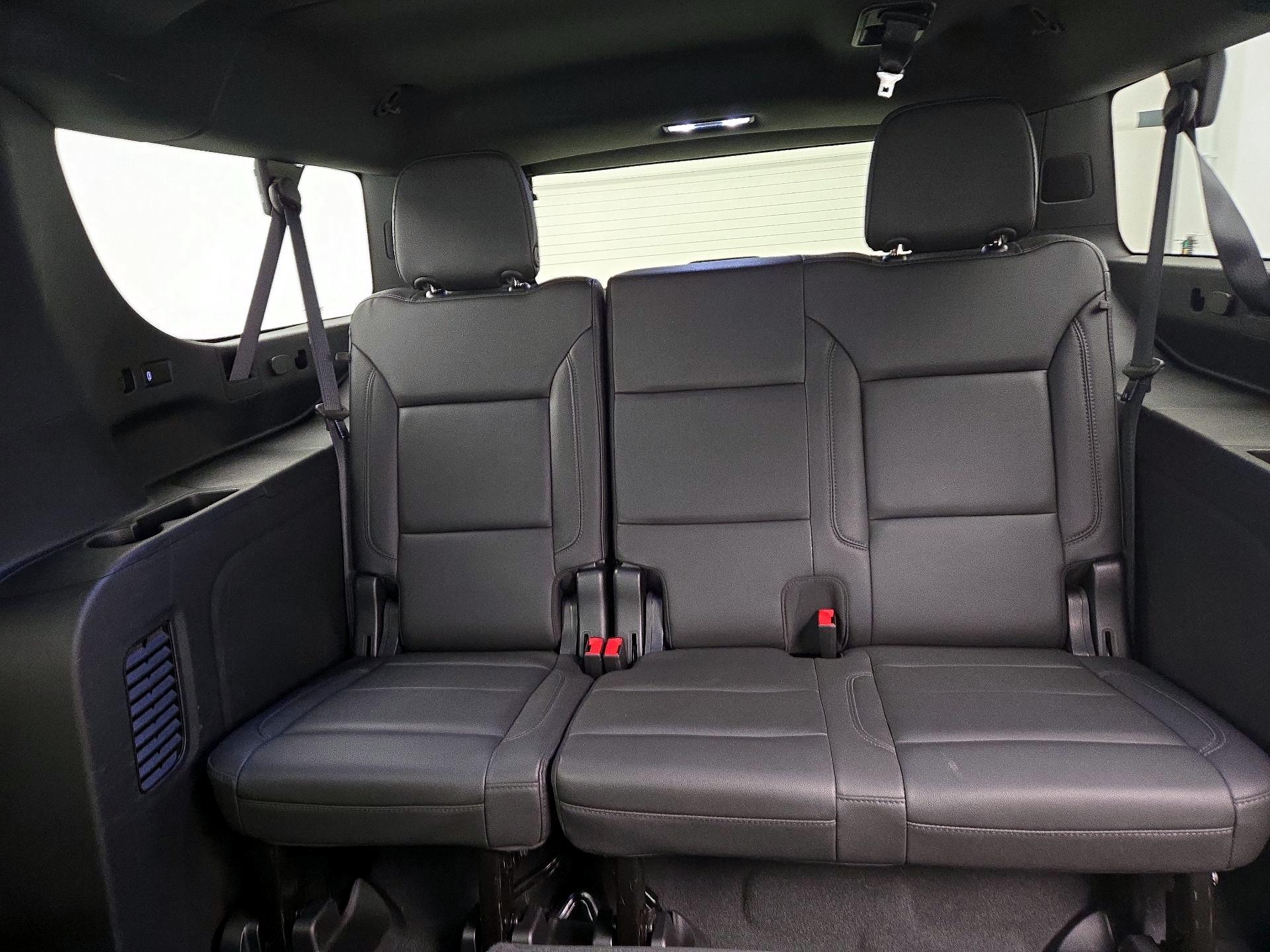 Thumbnail: 2022 Chevrolet Suburban - 20