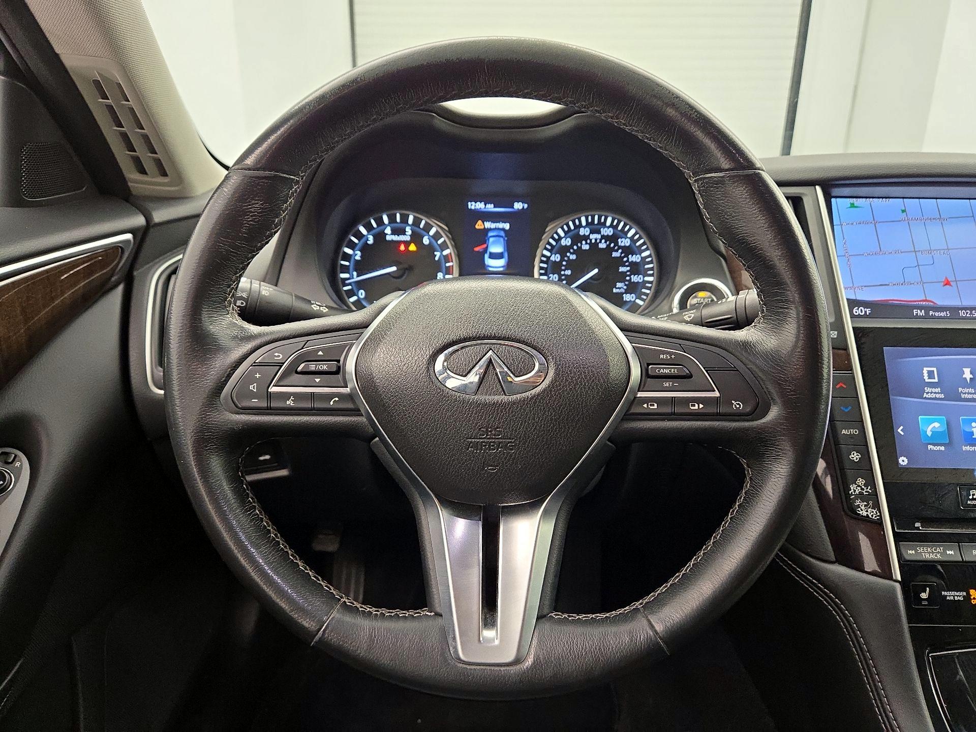 Thumbnail: 2018 INFINITI Q50 - 10