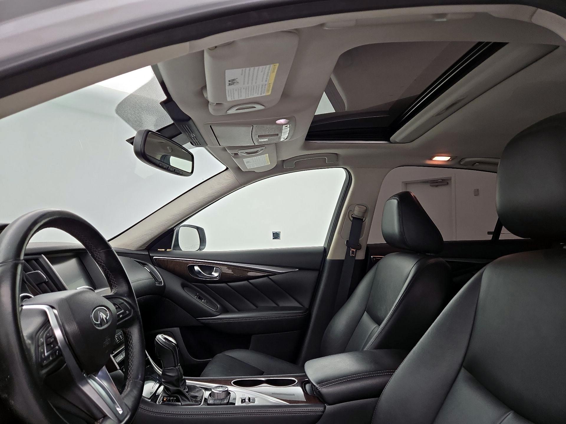 Thumbnail: 2018 INFINITI Q50 - 20