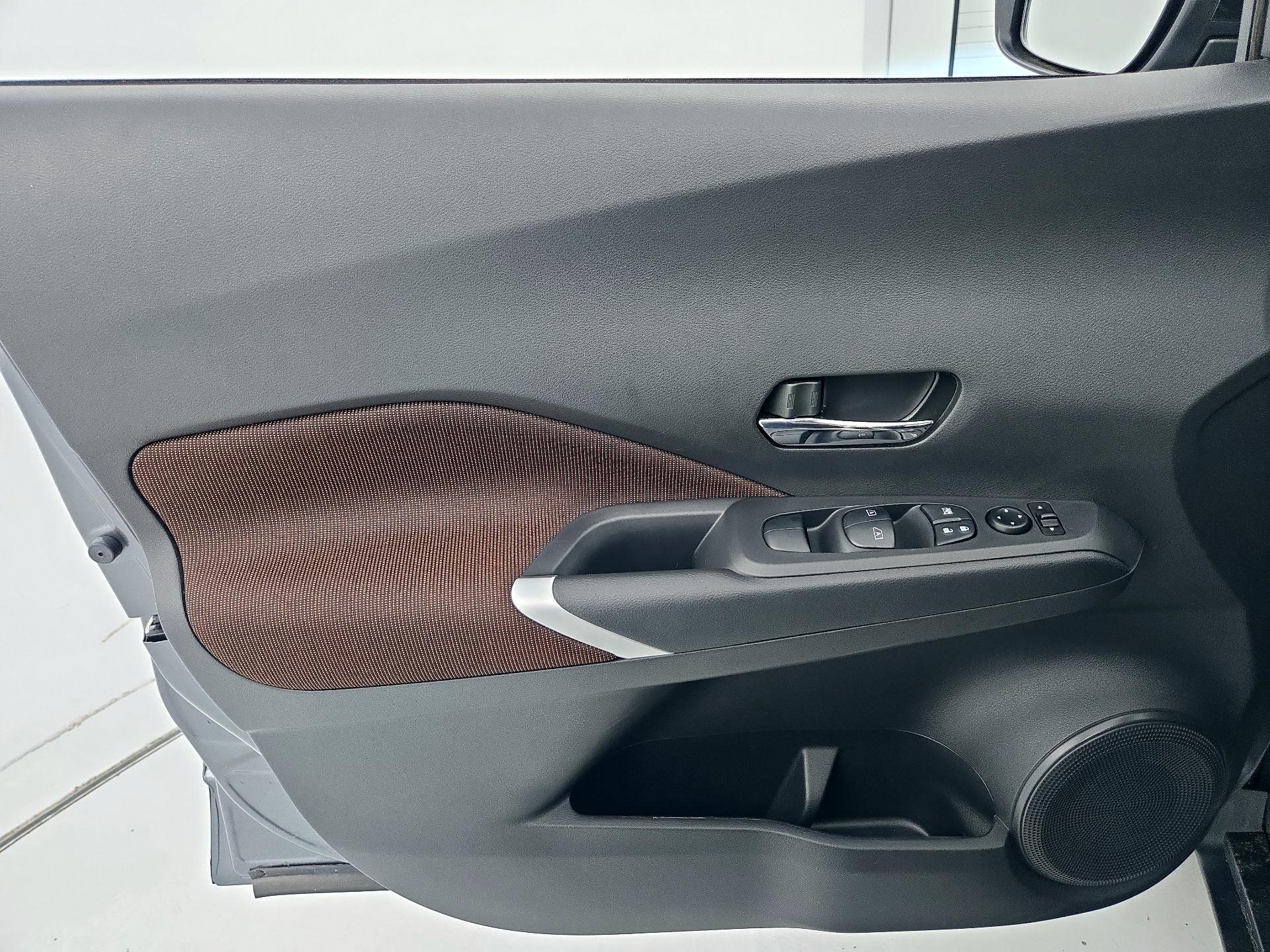 Thumbnail: 2024 Nissan Kicks - 12