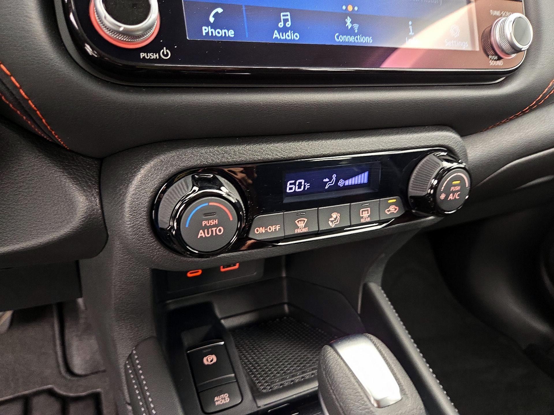 Thumbnail: 2024 Nissan Kicks - 15