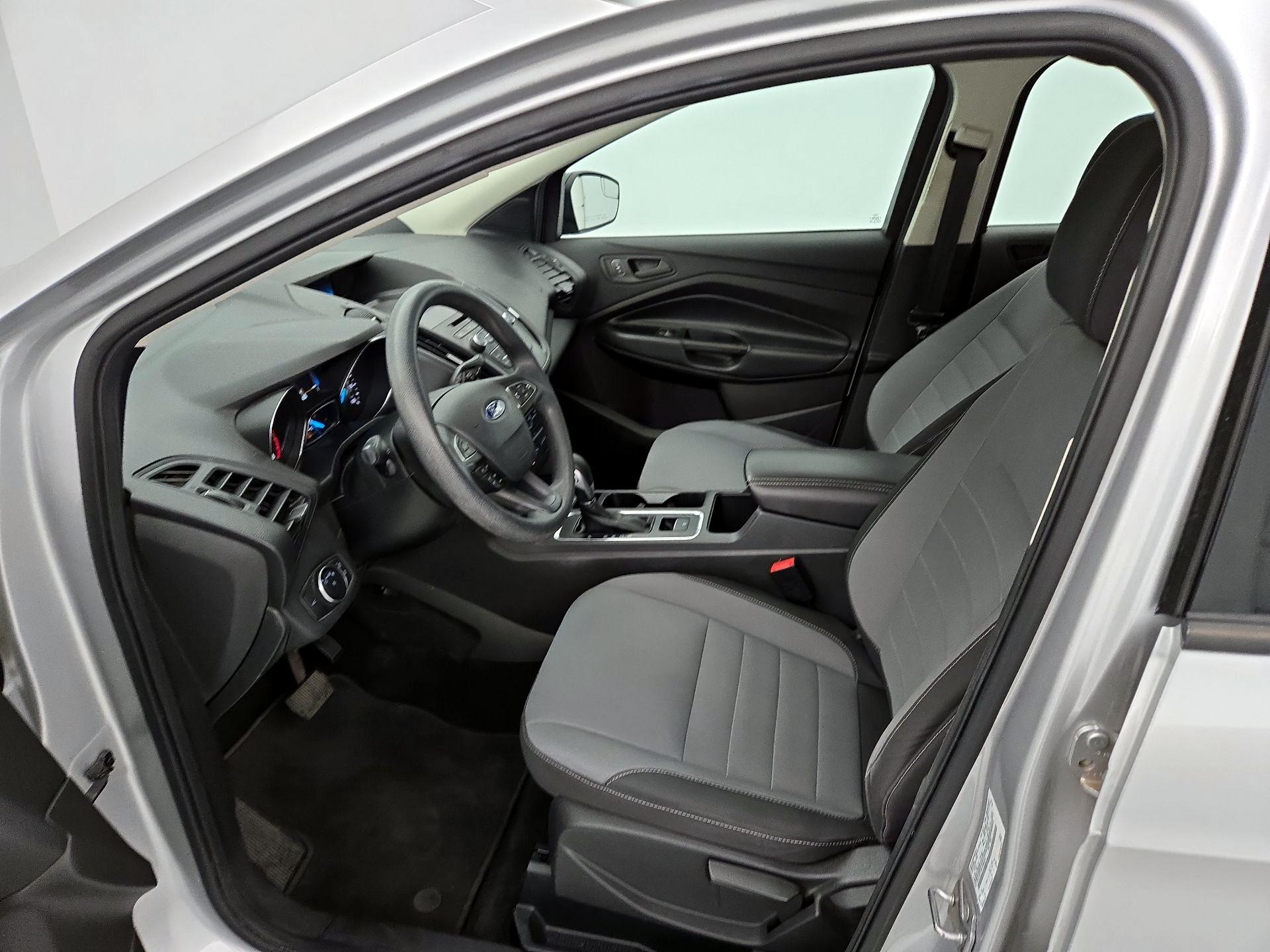 Thumbnail: 2017 Ford Escape - 11