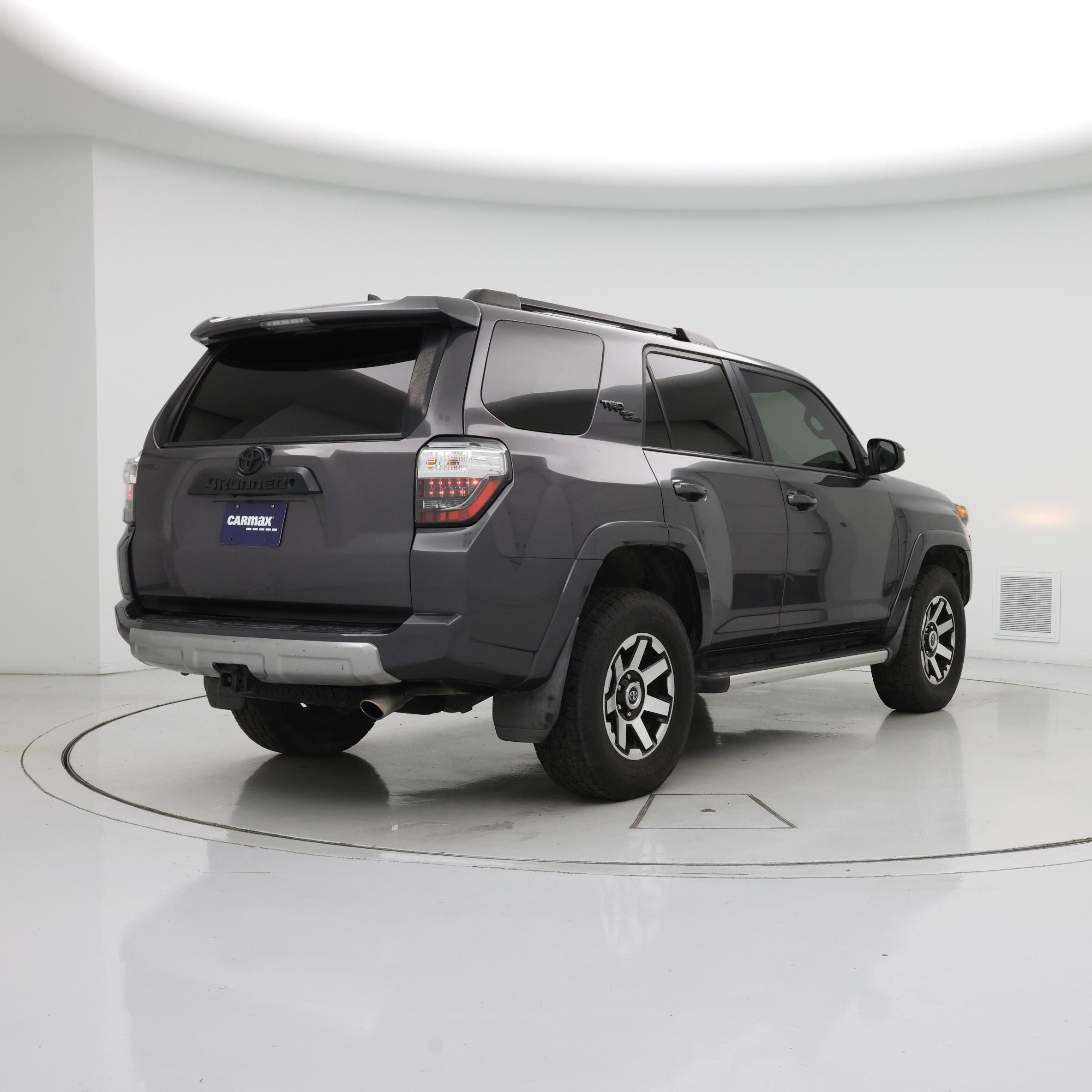 Thumbnail: 2021 Toyota 4Runner - 8