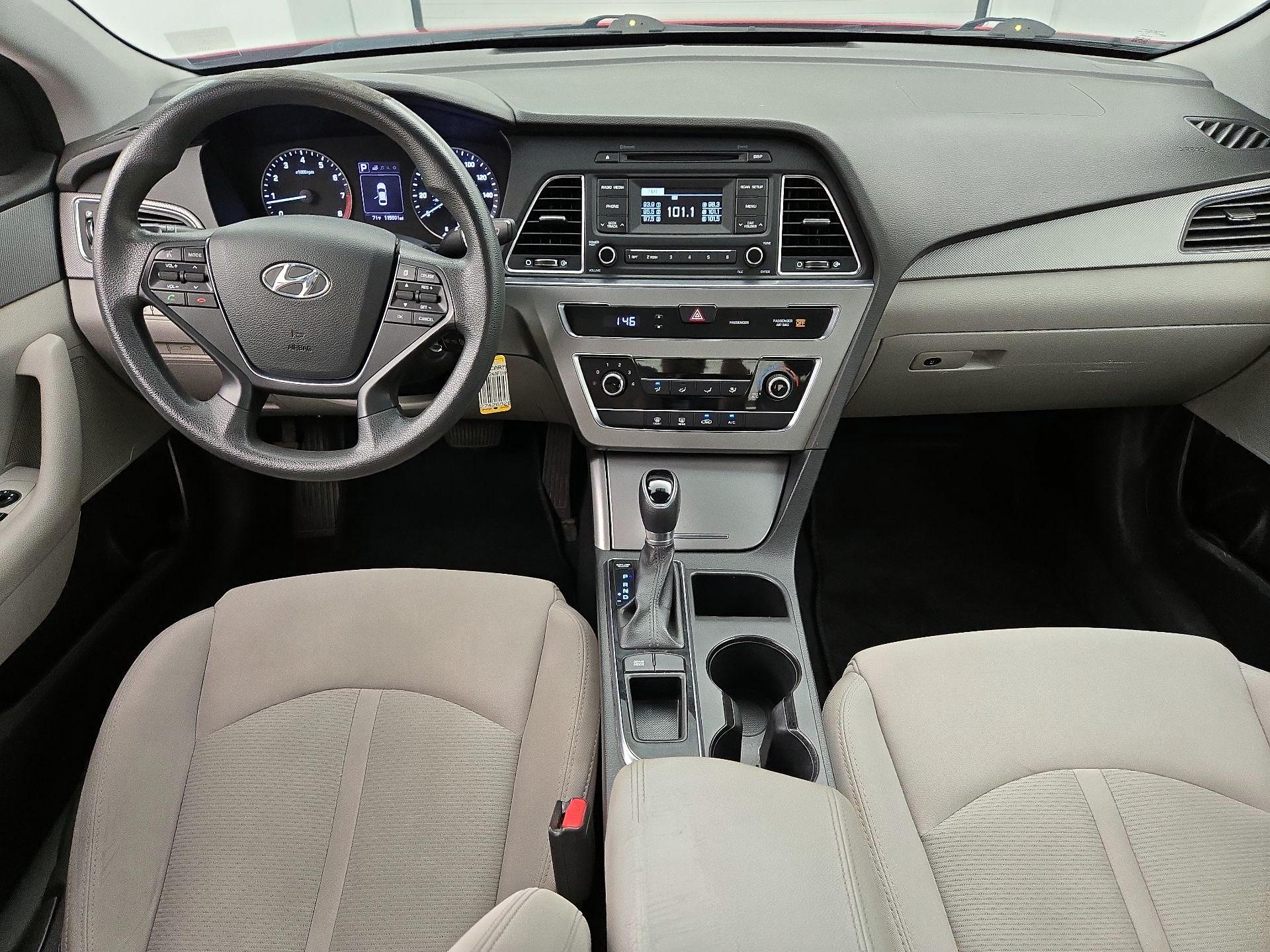 Thumbnail: 2017 Hyundai Sonata - 9