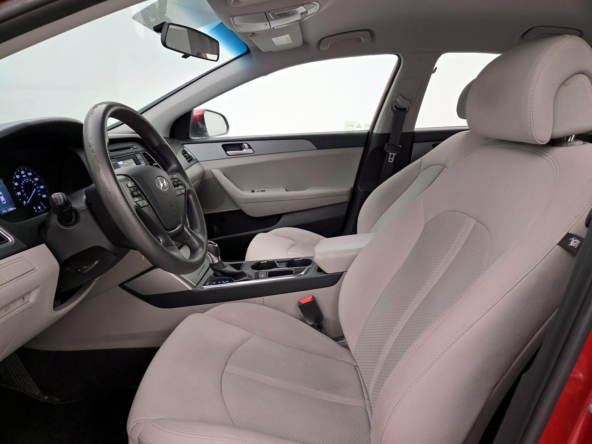 Thumbnail: 2017 Hyundai Sonata - 11