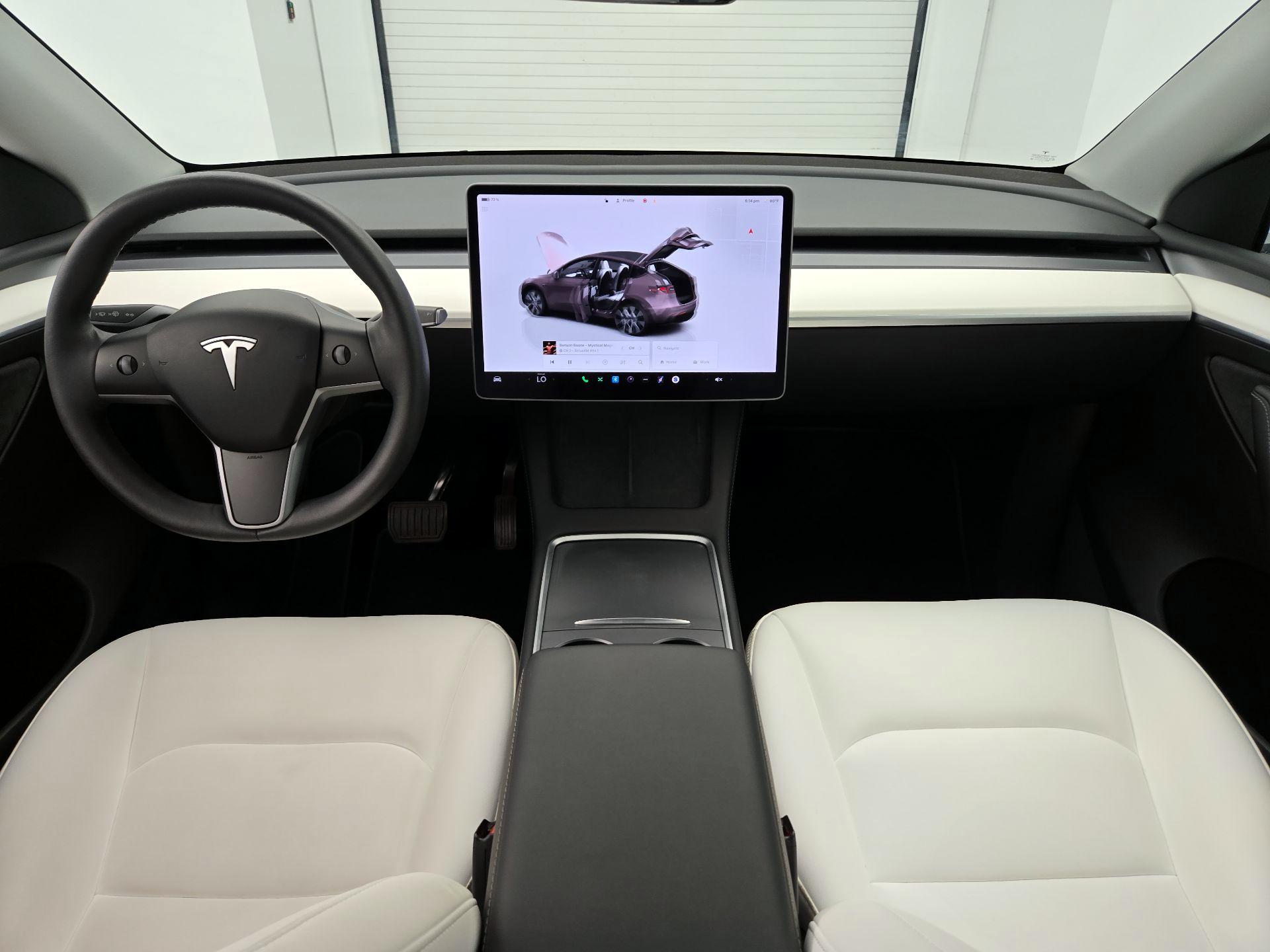 Thumbnail: 2023 Tesla Model Y - 9
