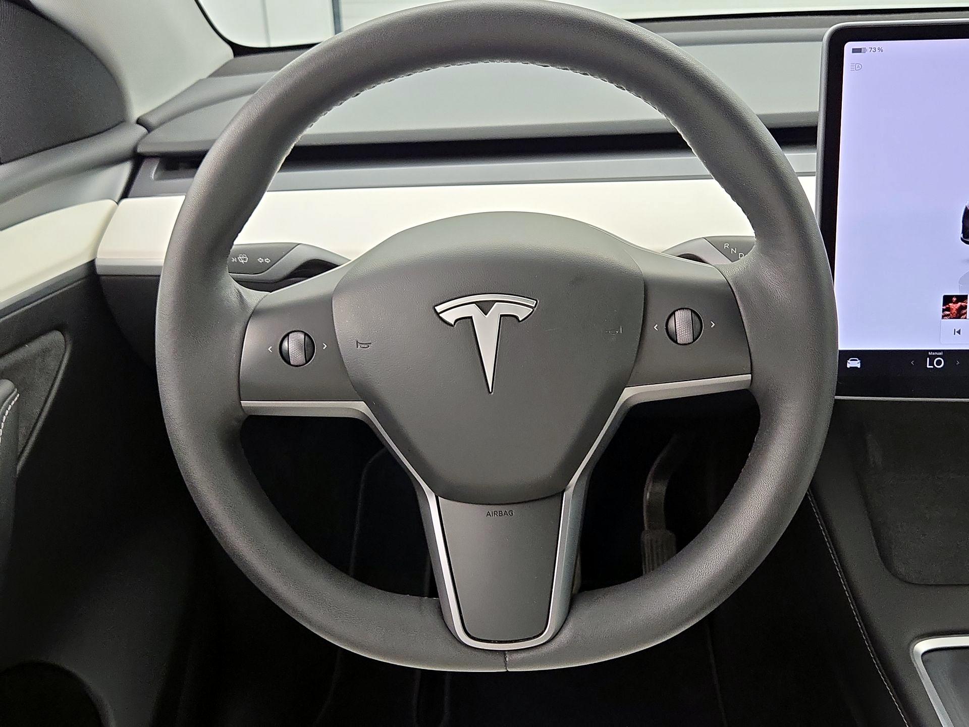 Thumbnail: 2023 Tesla Model Y - 10