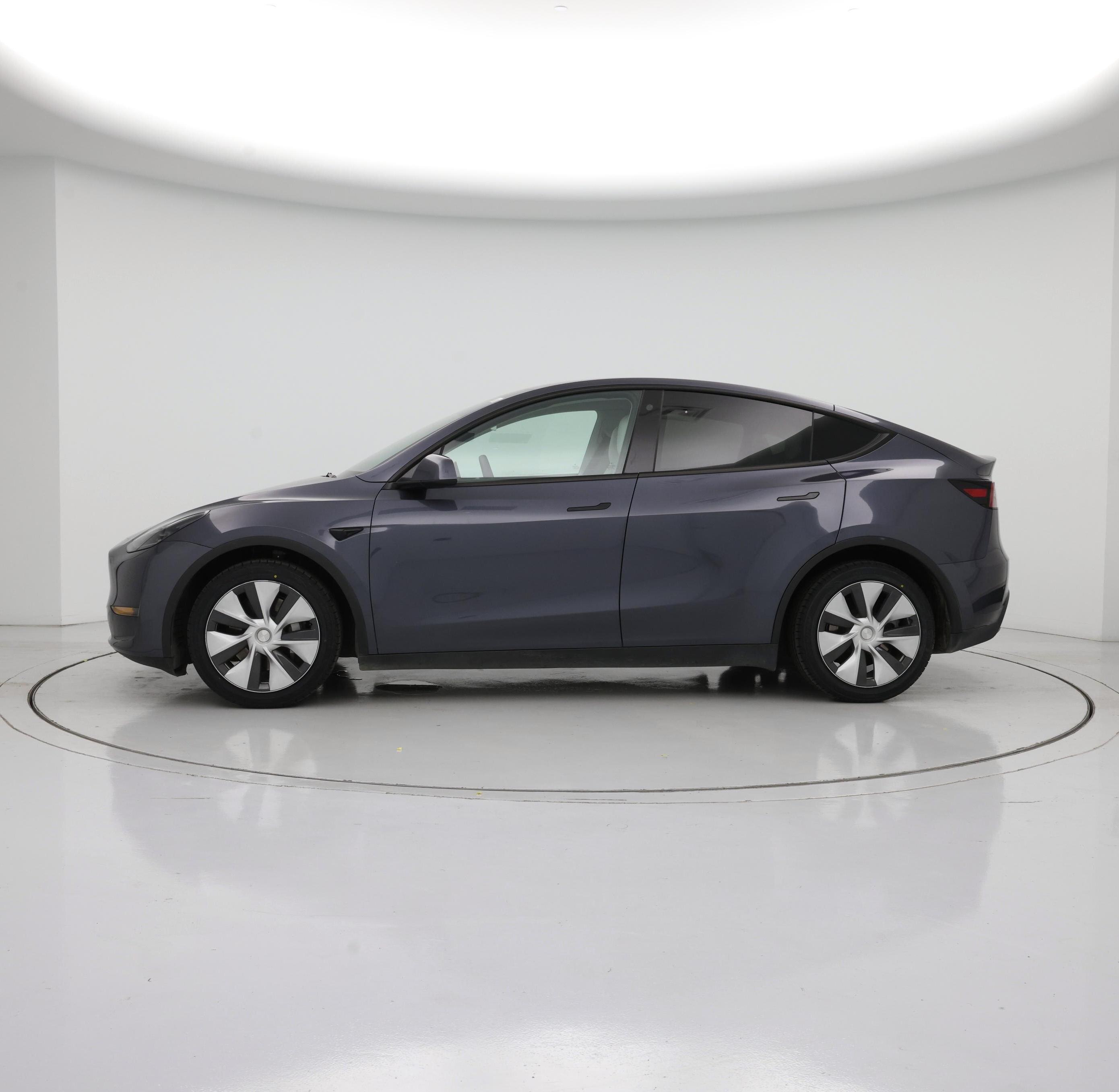 Thumbnail: 2023 Tesla Model Y - 3