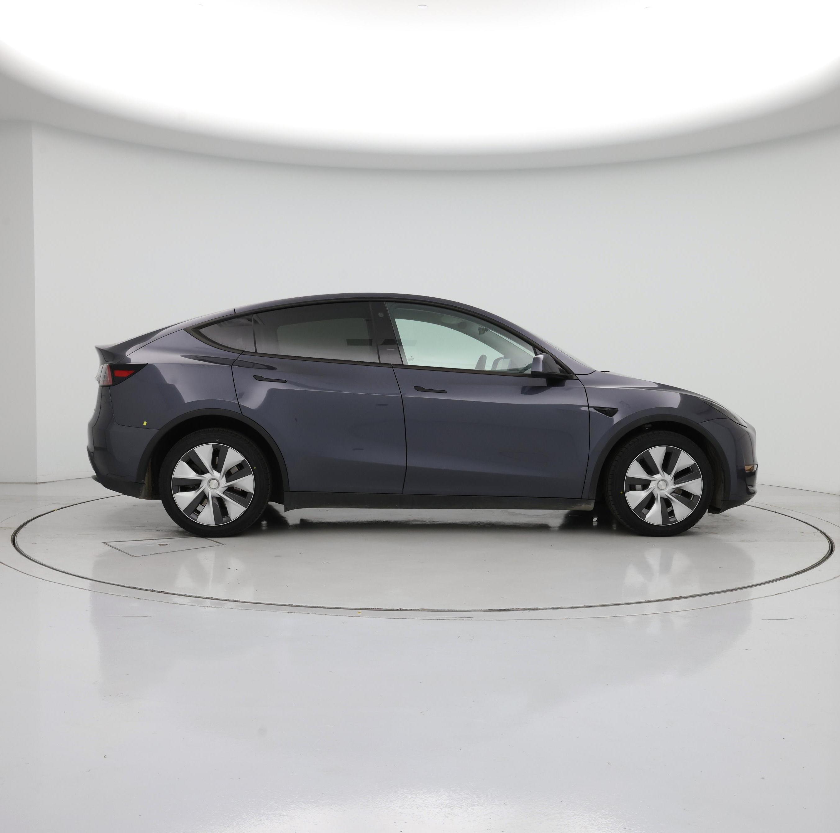 Thumbnail: 2023 Tesla Model Y - 7