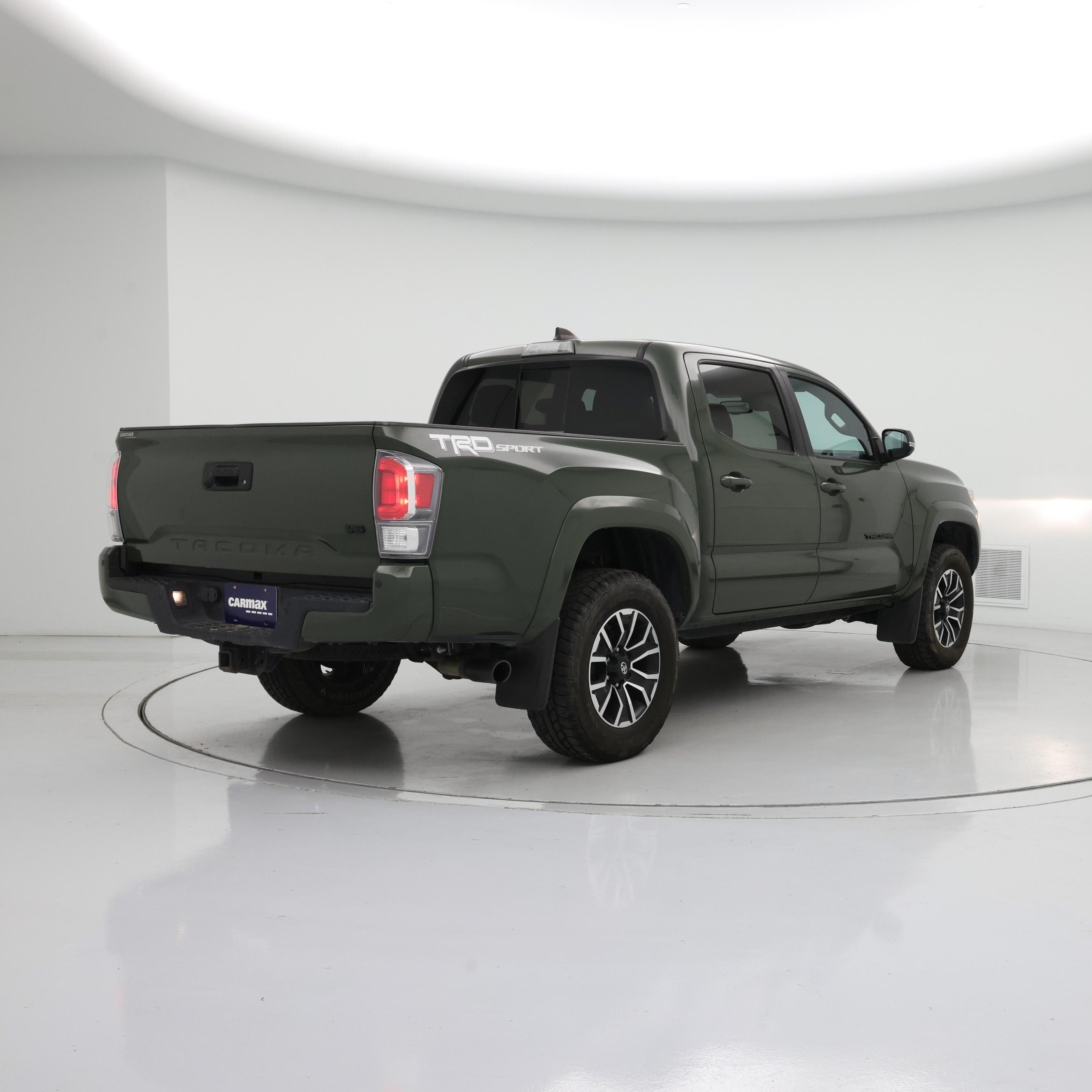 Thumbnail: 2021 Toyota Tacoma - 8