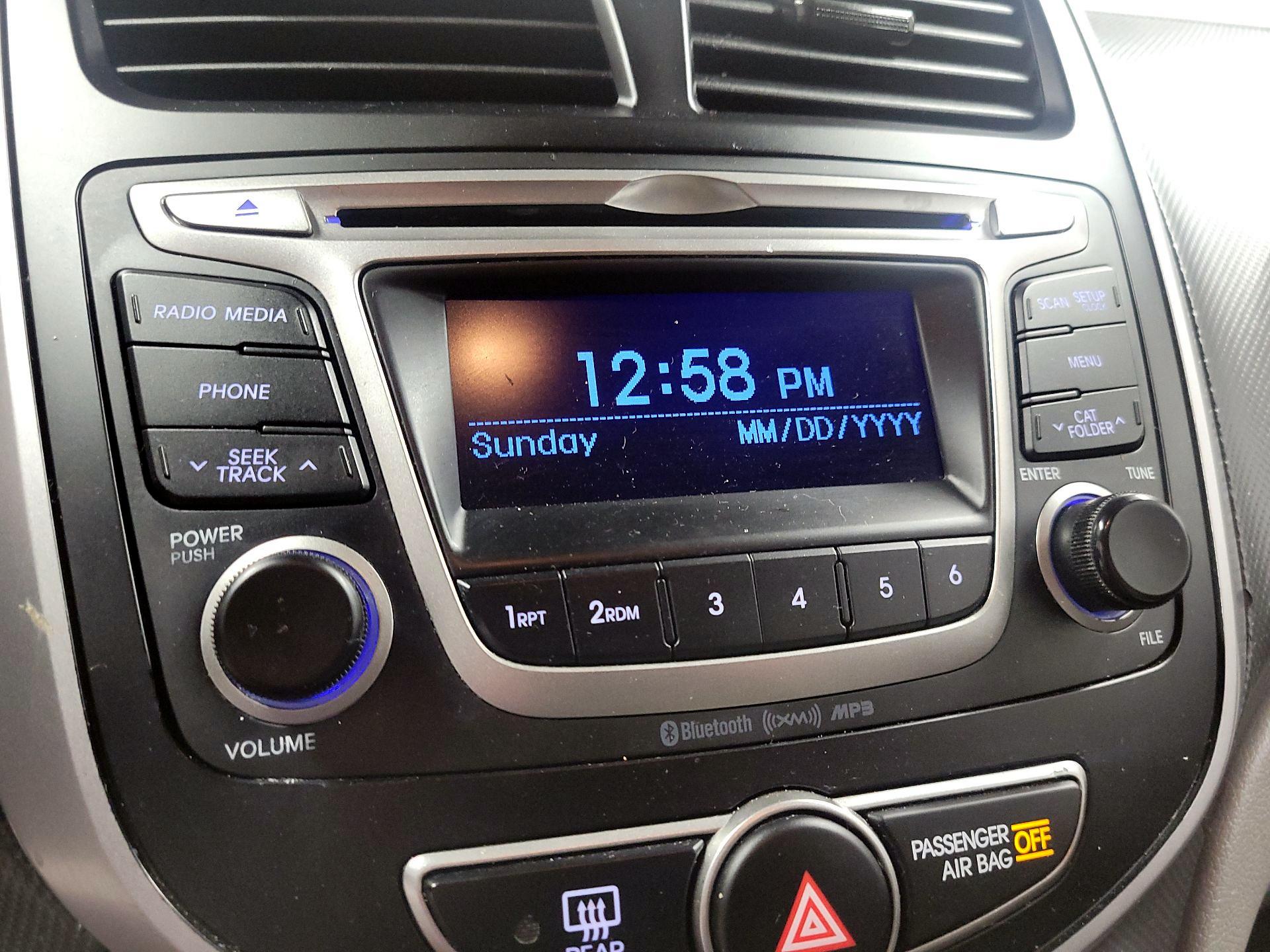 Thumbnail: 2017 Hyundai Accent - 14