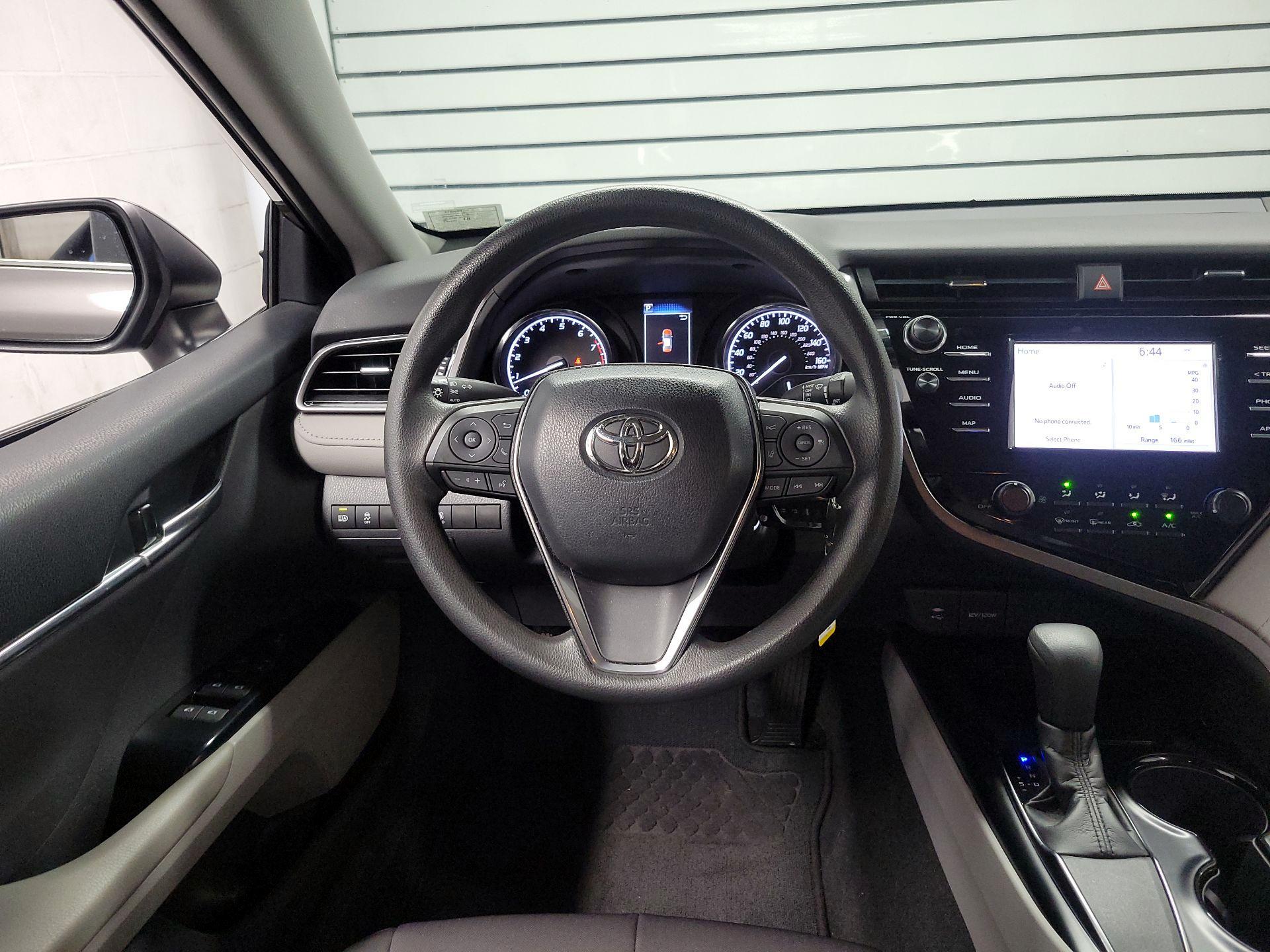 Thumbnail: 2019 Toyota Camry - 10