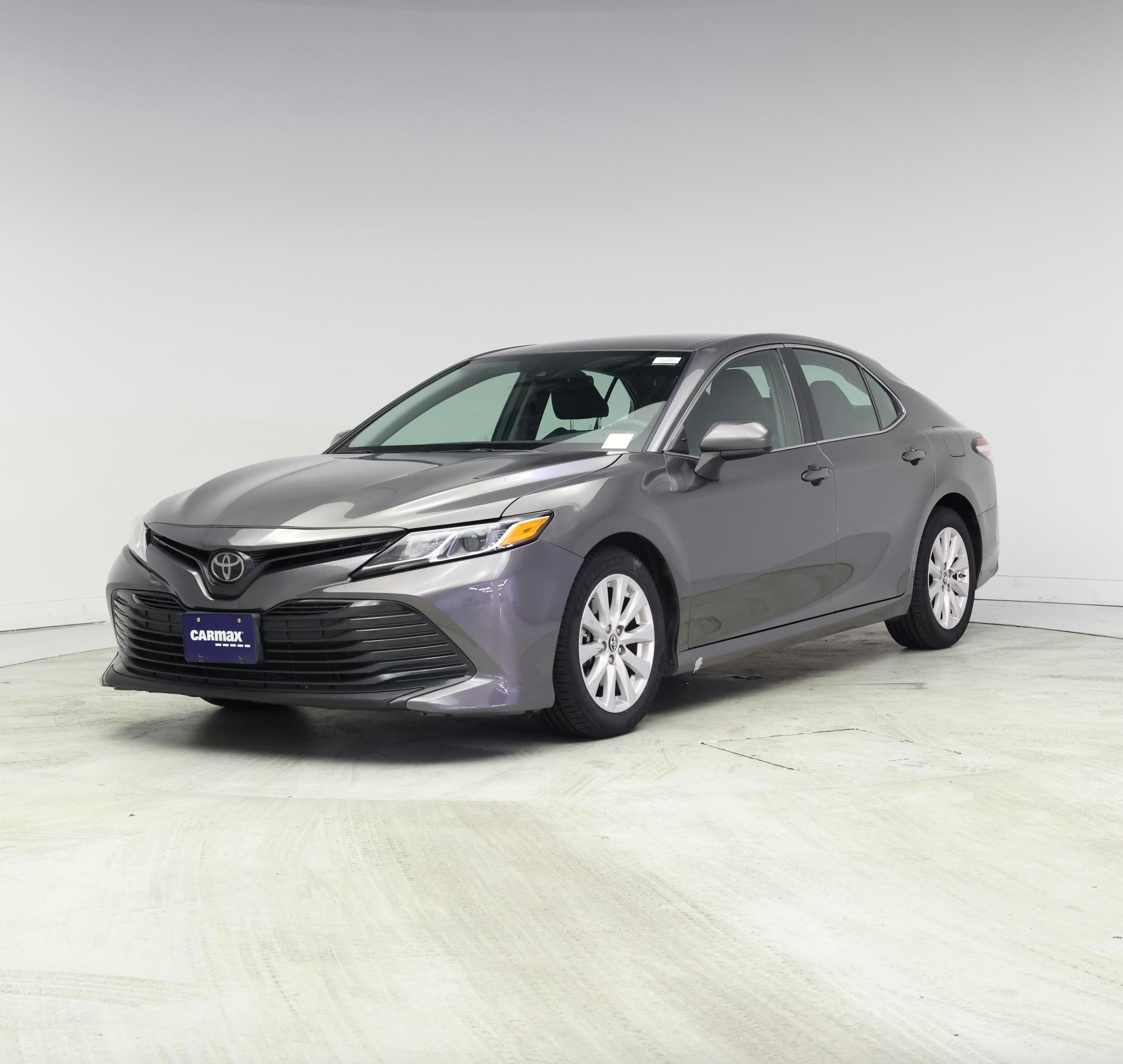 Thumbnail: 2019 Toyota Camry - 4