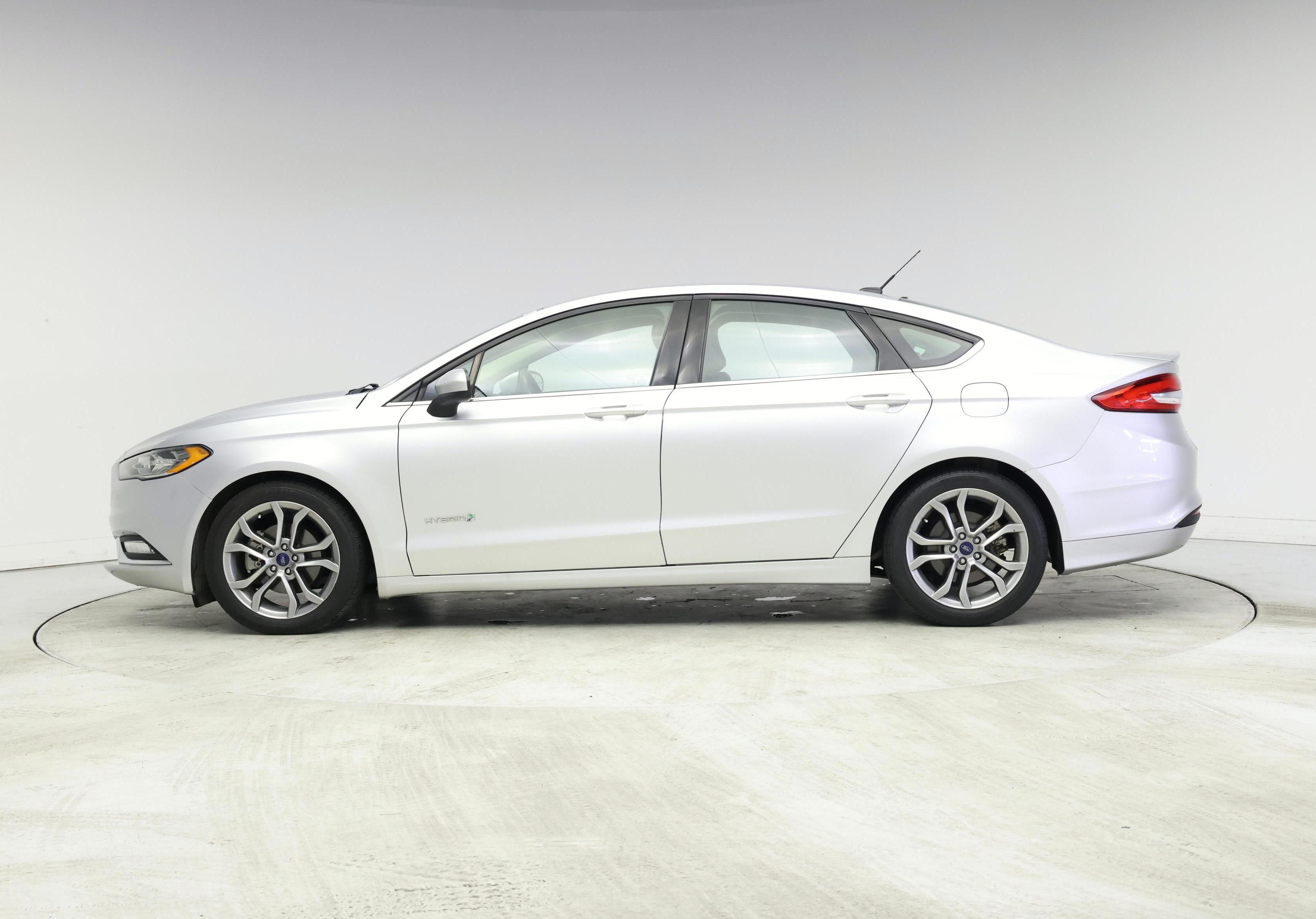 Thumbnail: 2017 Ford Fusion - 3