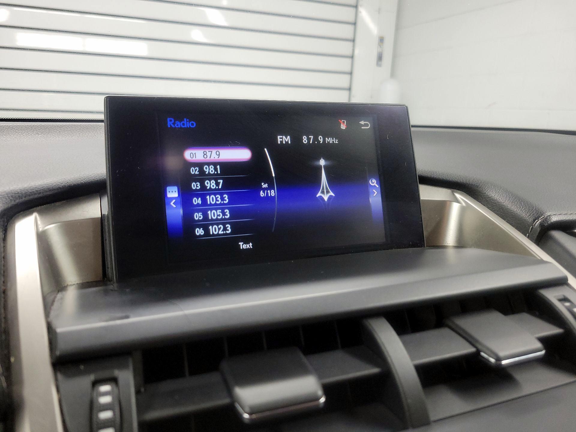 Thumbnail: 2015 Lexus NX - 15