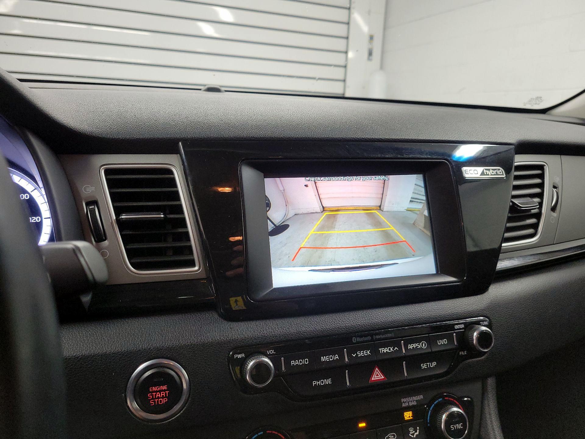 Thumbnail: 2019 Kia Niro - 14