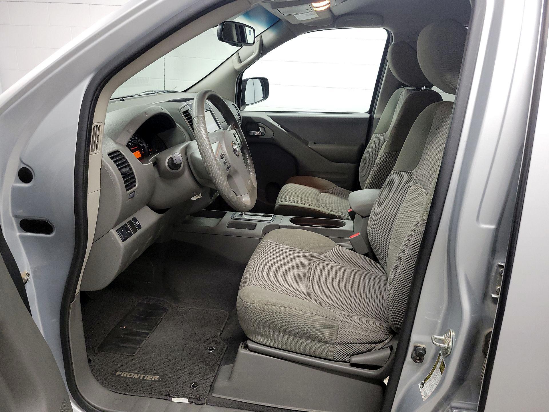 Thumbnail: 2019 Nissan Frontier - 11