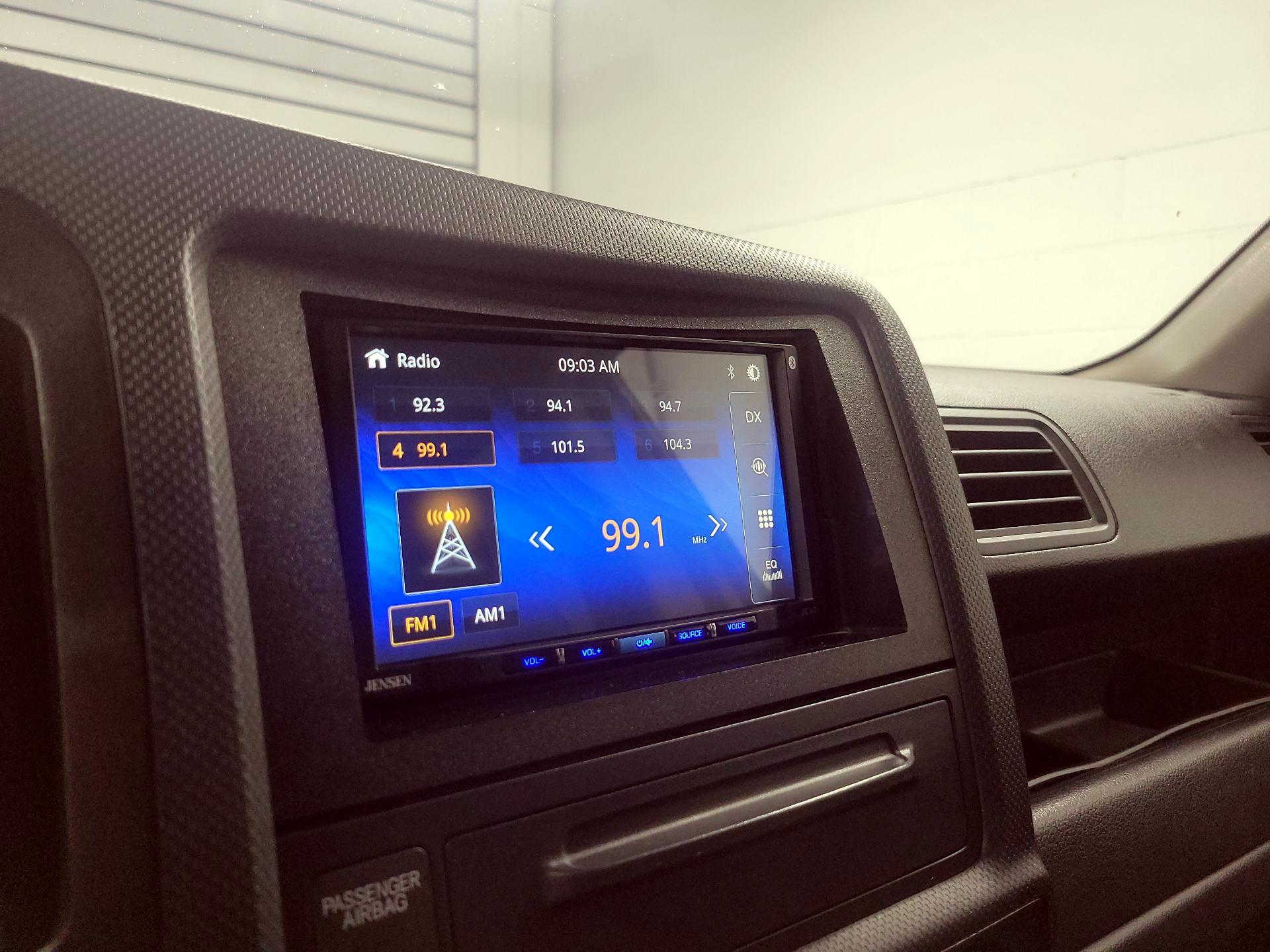 Thumbnail: 2014 Honda Ridgeline - 15
