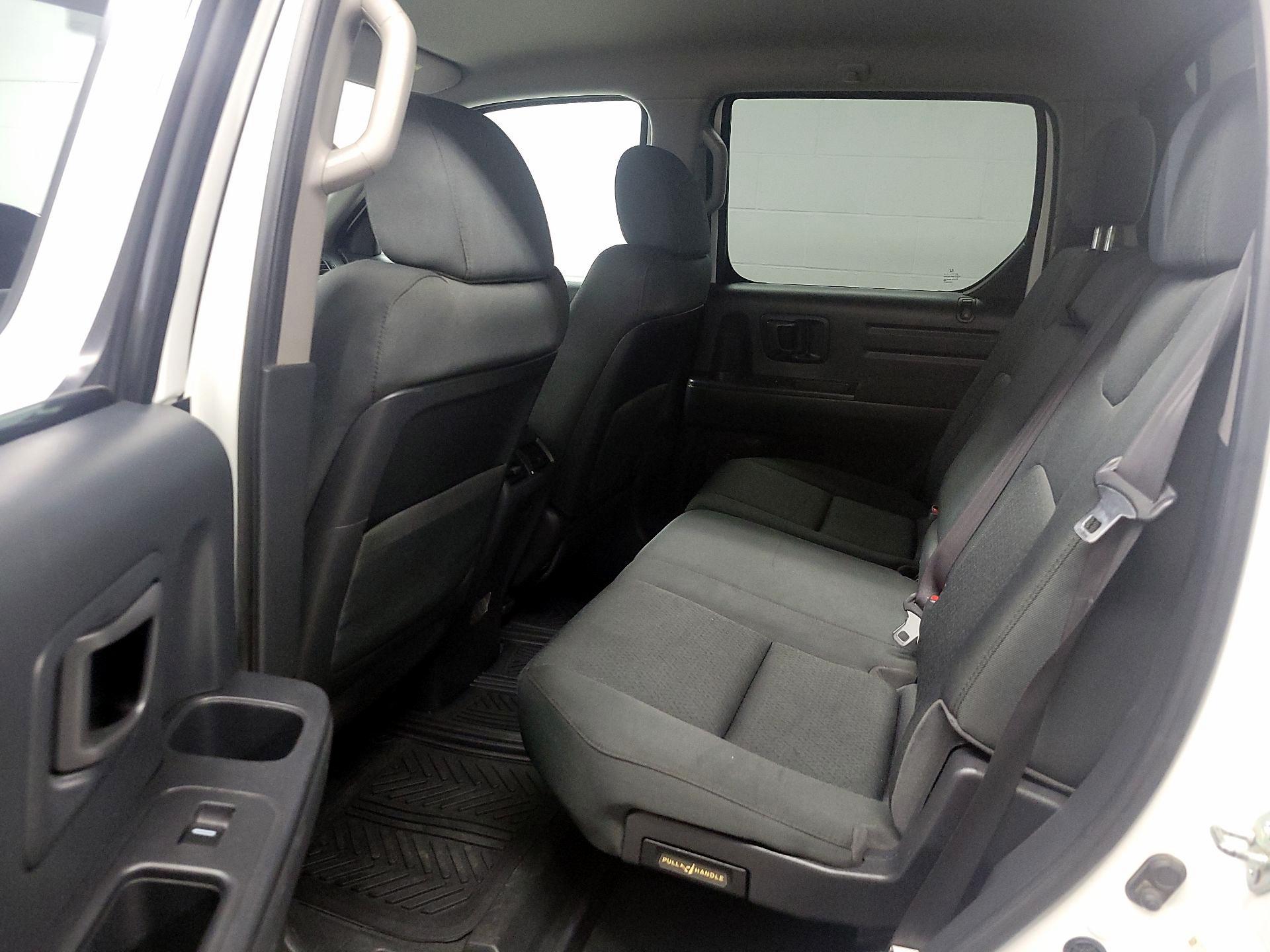 Thumbnail: 2014 Honda Ridgeline - 18